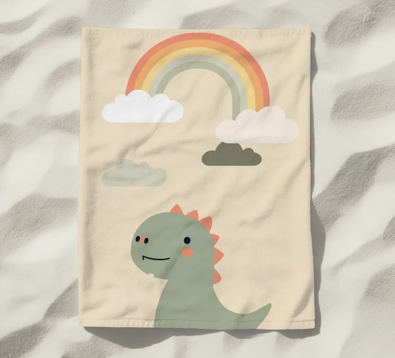 Illustrazione di un simpatico dinosauro e di un arcobaleno telo mare da DesignDoodle