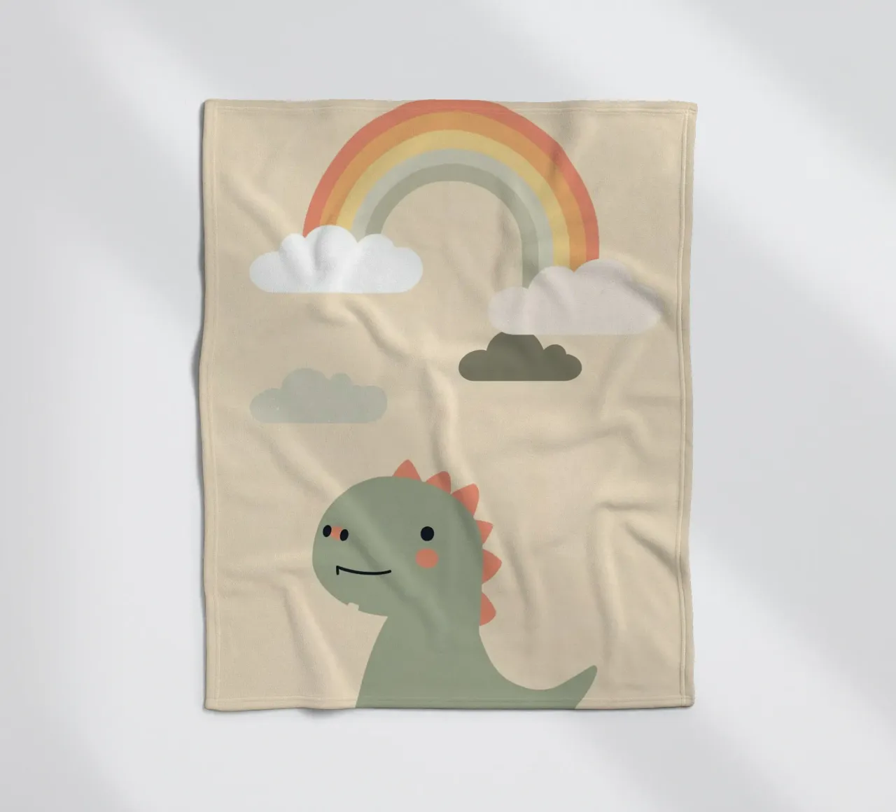 Illustrazione di un simpatico dinosauro e di un arcobaleno coperta in pile da DesignDoodle