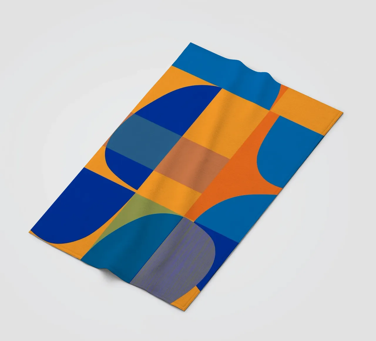 Abstract composition in yellow and indigo Fleecedecke von MirimoART
