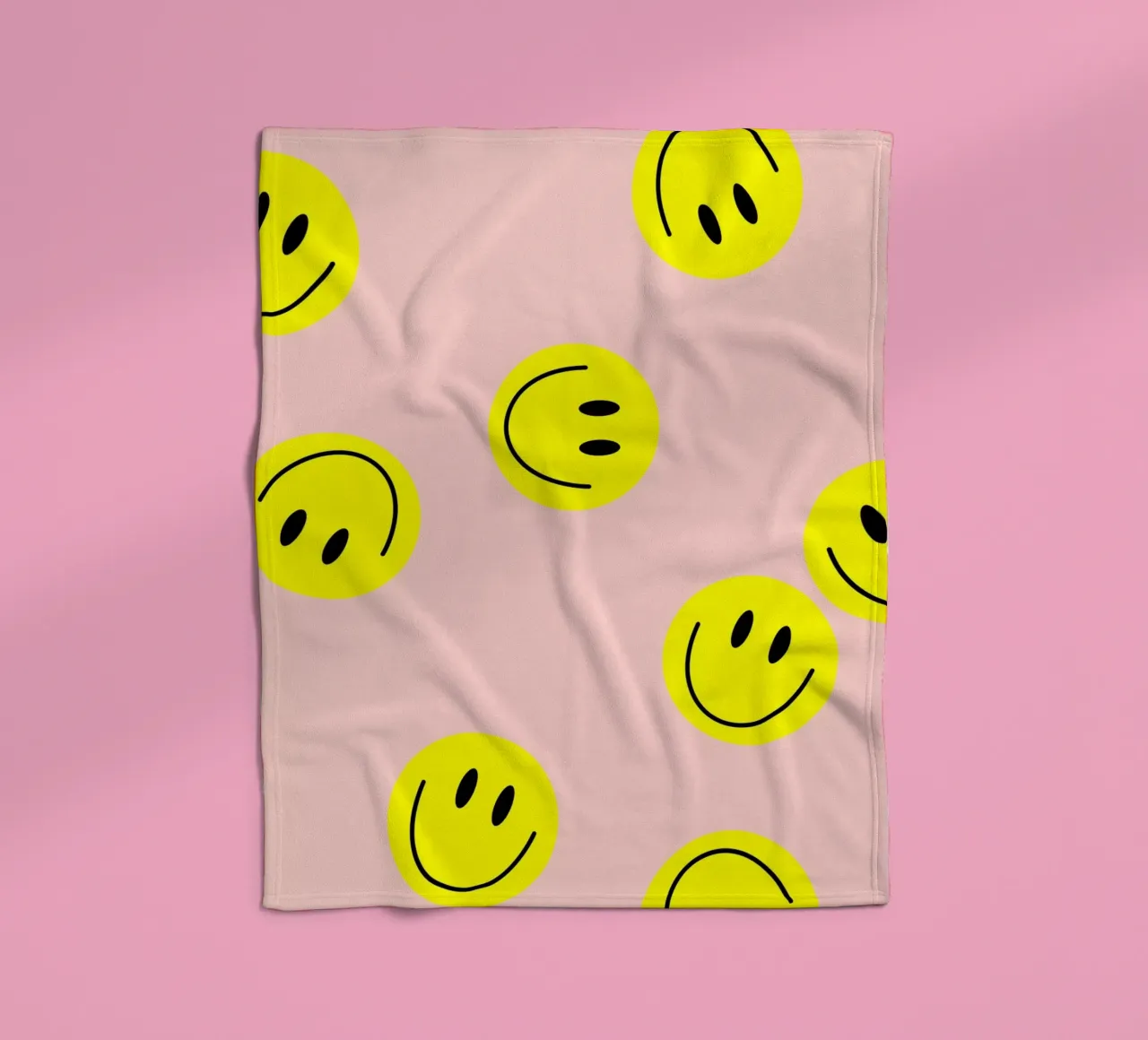 smiley flying coperta in pile da Hej Ibiza by Ute Arnold
