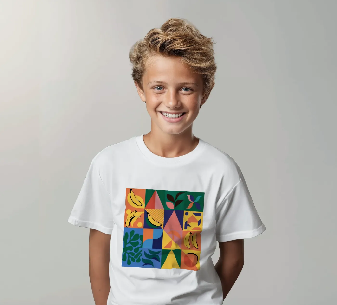 Tropisch geometrisch patchwork kinder t-shirt van Sun Riser