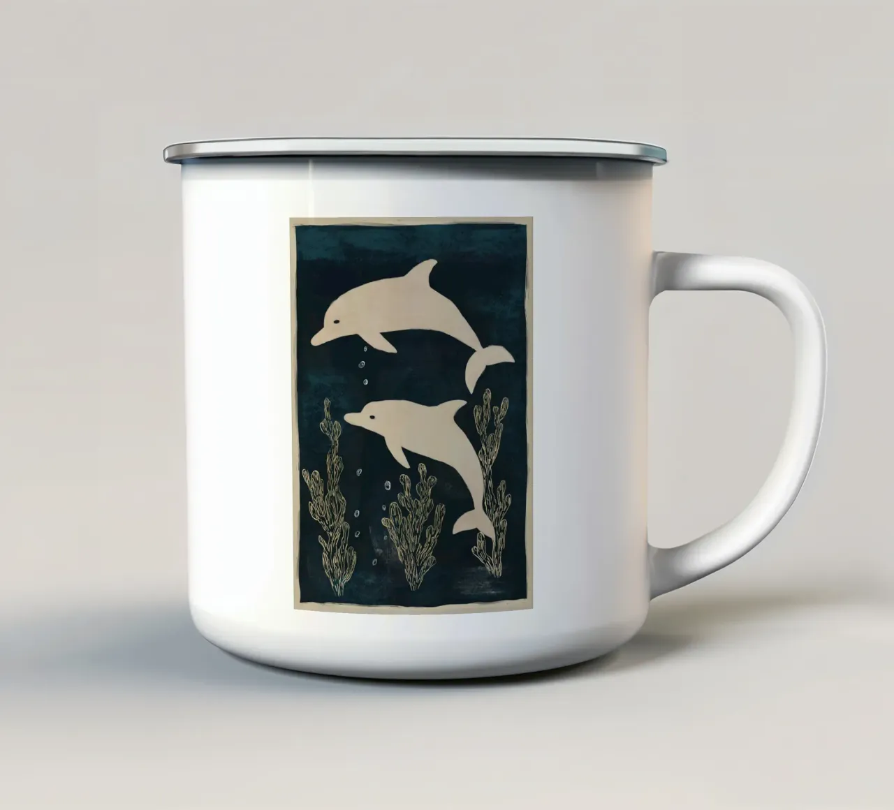 Zwei Delphine Emaille Tasse von M.A.Z.U.N.