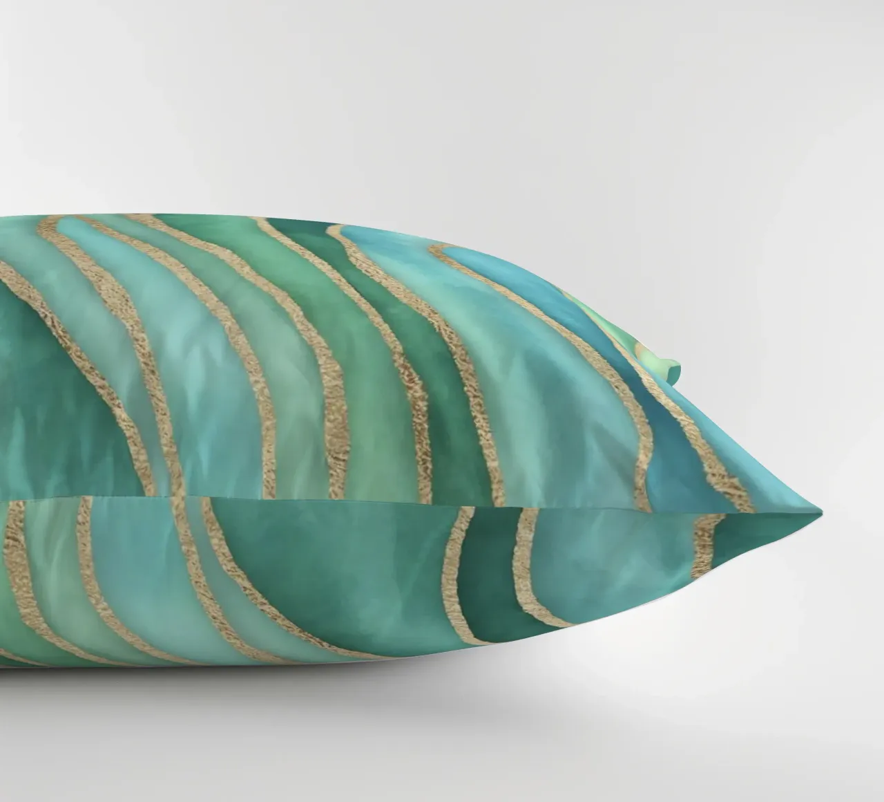 Maree di Calma Acqua Oro cuscino da Andrea Haase Contemporary Timeless