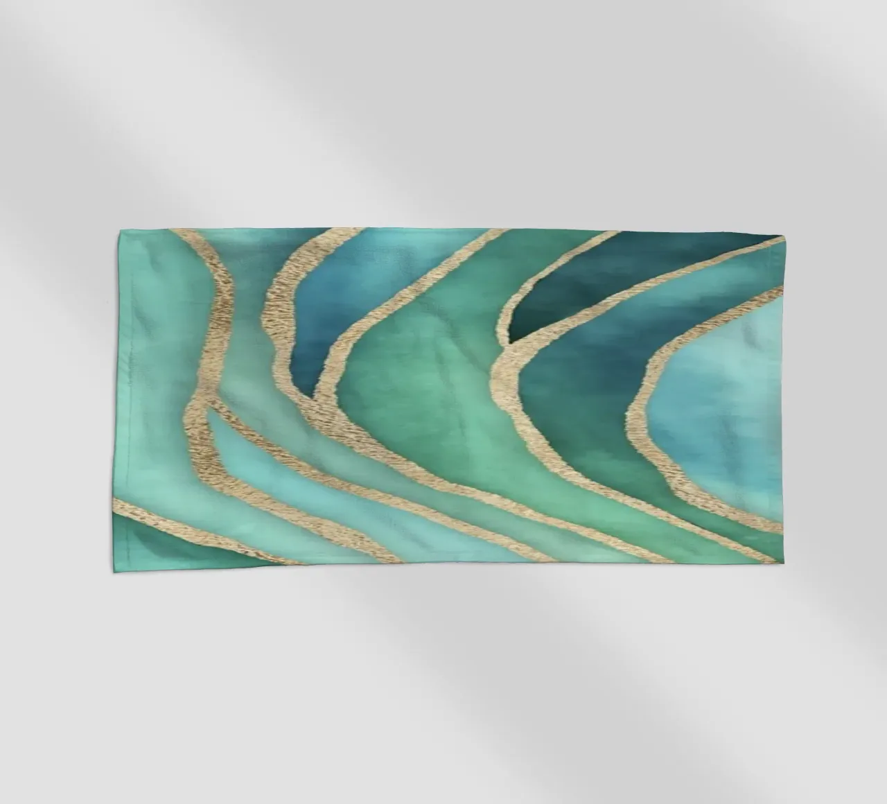 Maree di Calma Acqua Oro telo mare da Andrea Haase Contemporary Timeless