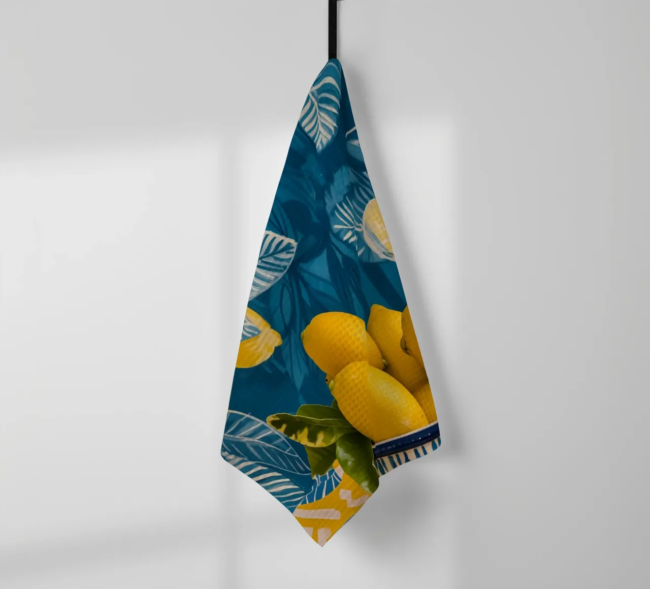 Zitronensommer Stillleben | Digitale Mischtechnik Geschirrtuch von Autofocus