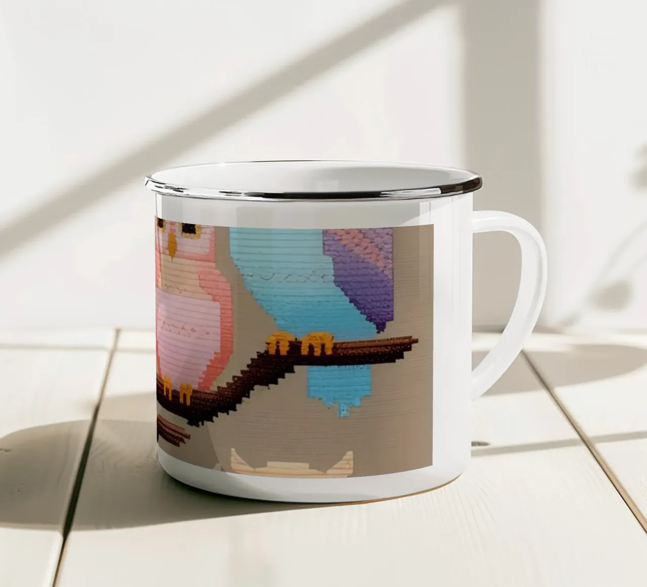 Gufi colorati a punto croce su un ramo tazza in smalto da DesignDoodle