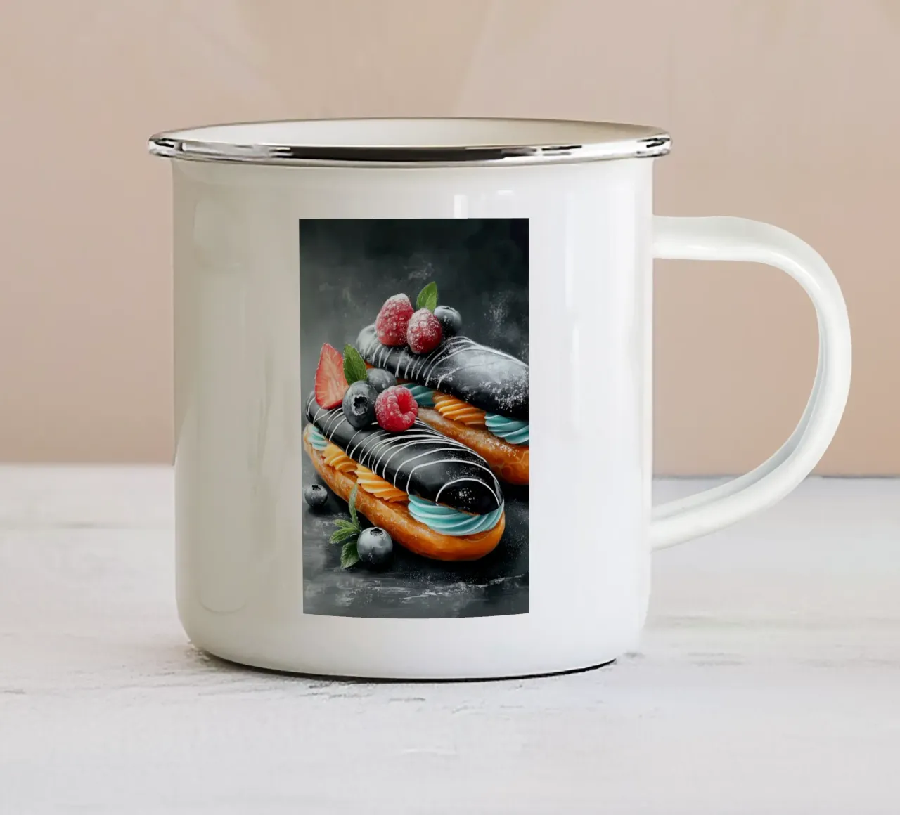 Eclair food art tazza in smalto da Justyna Jaszke JBJart