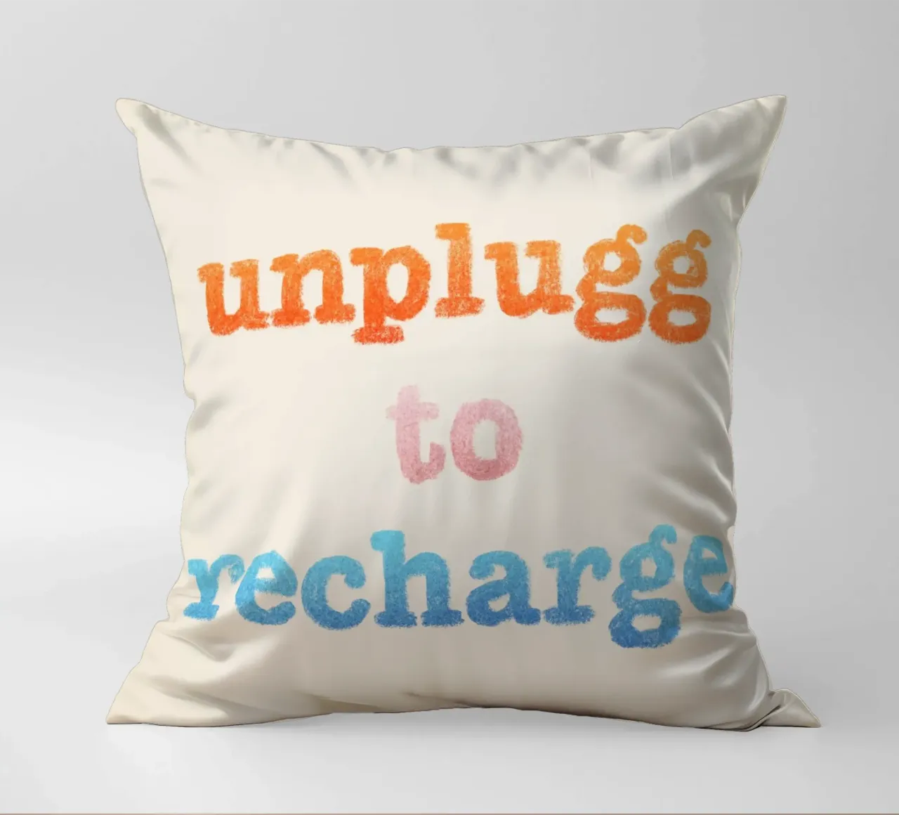 Unplugg to Recharge cuscino da nicigabrieldesigns