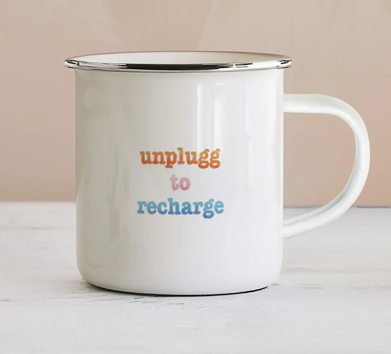Unplugg to Recharge tazza in smalto da nicigabrieldesigns