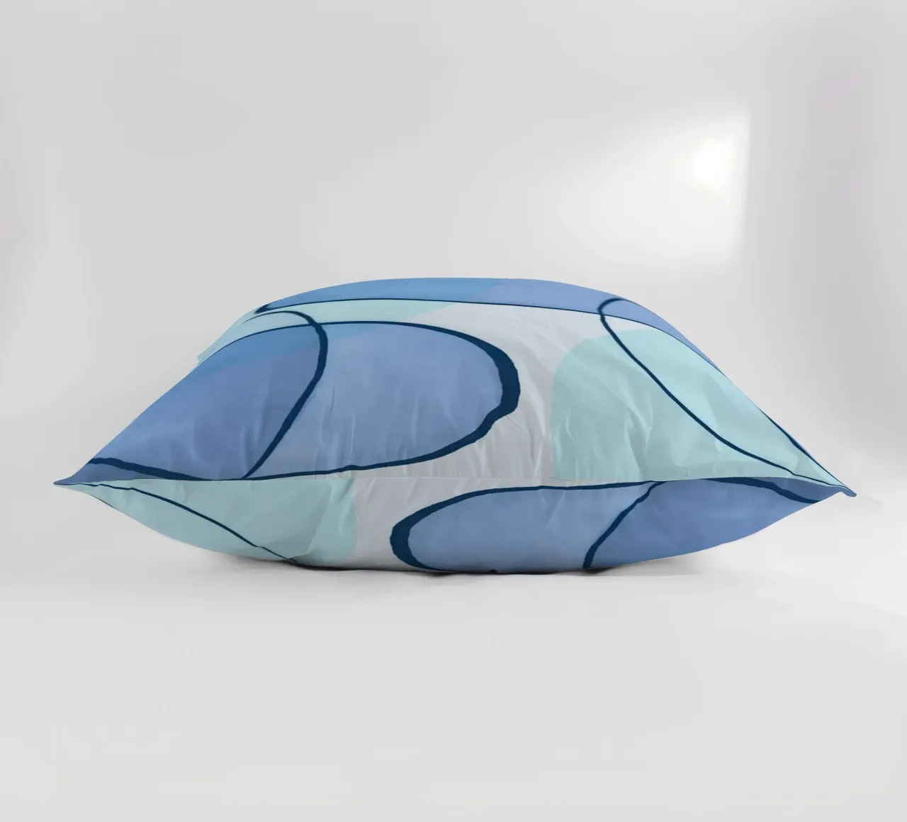 Abstract Line Art Ocean Blue cuscino da Andrea Haase Contemporary Timeless