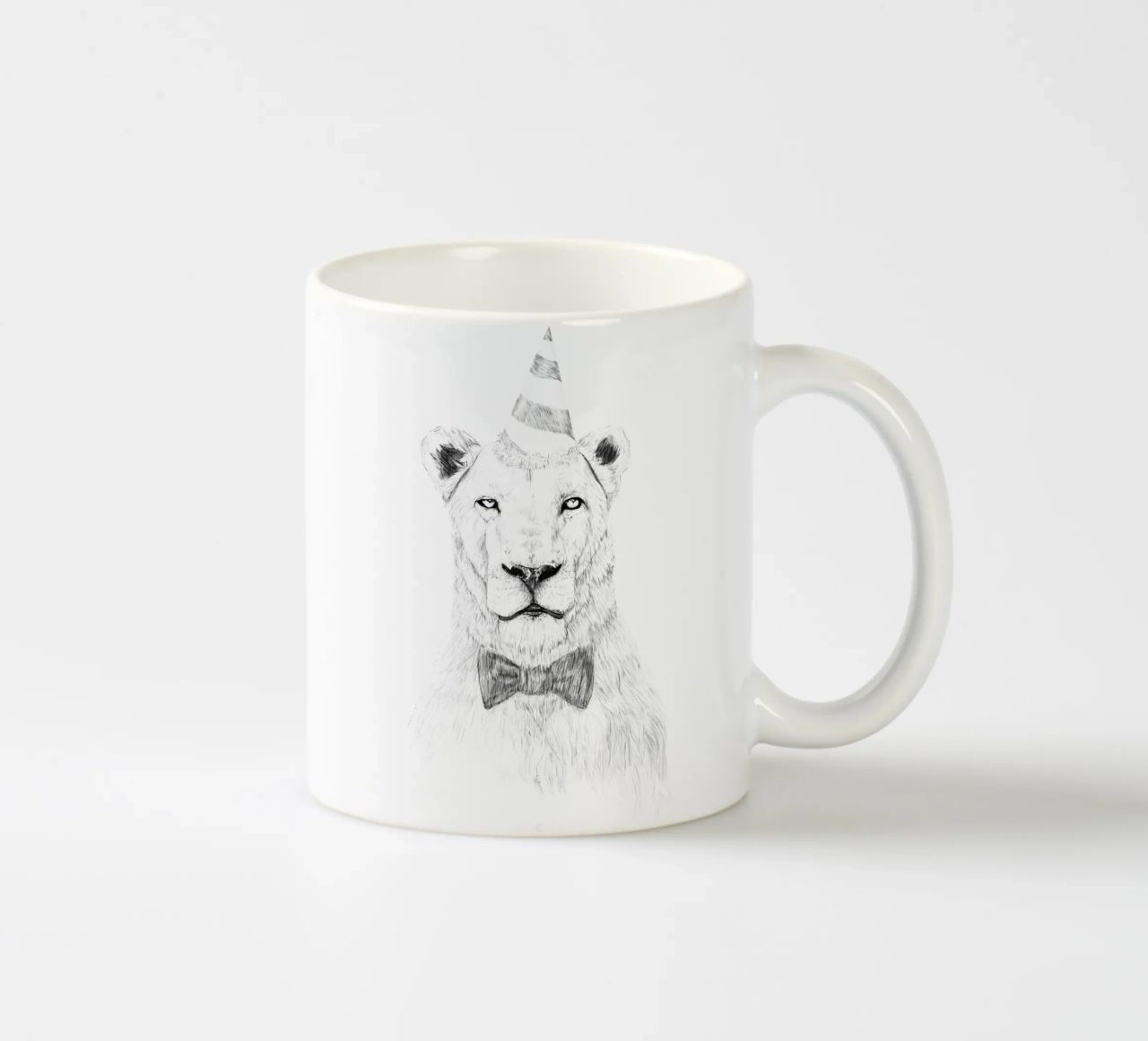 Get the party started tazza in ceramica da Balazs Solti