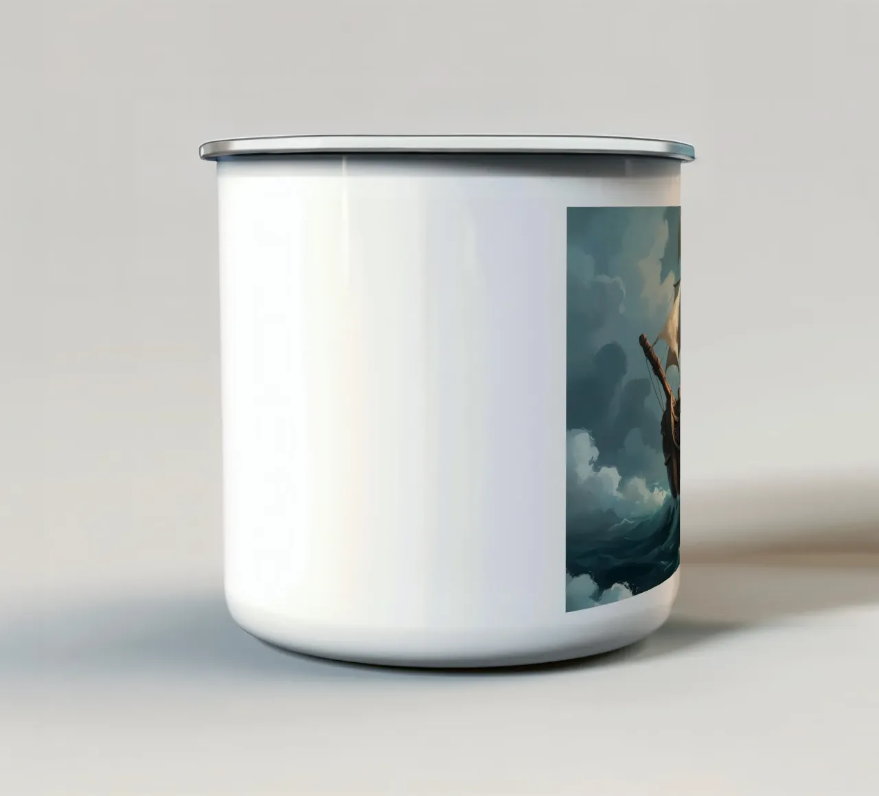 Galeone che naviga in mare aperto tazza in smalto da DesignDoodle