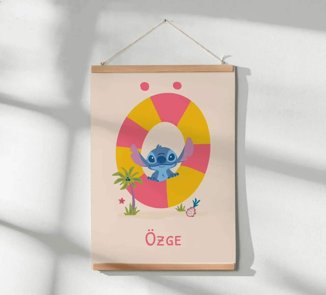 Stitch – Buchstabe Ö mit Namen Poster von Stitch