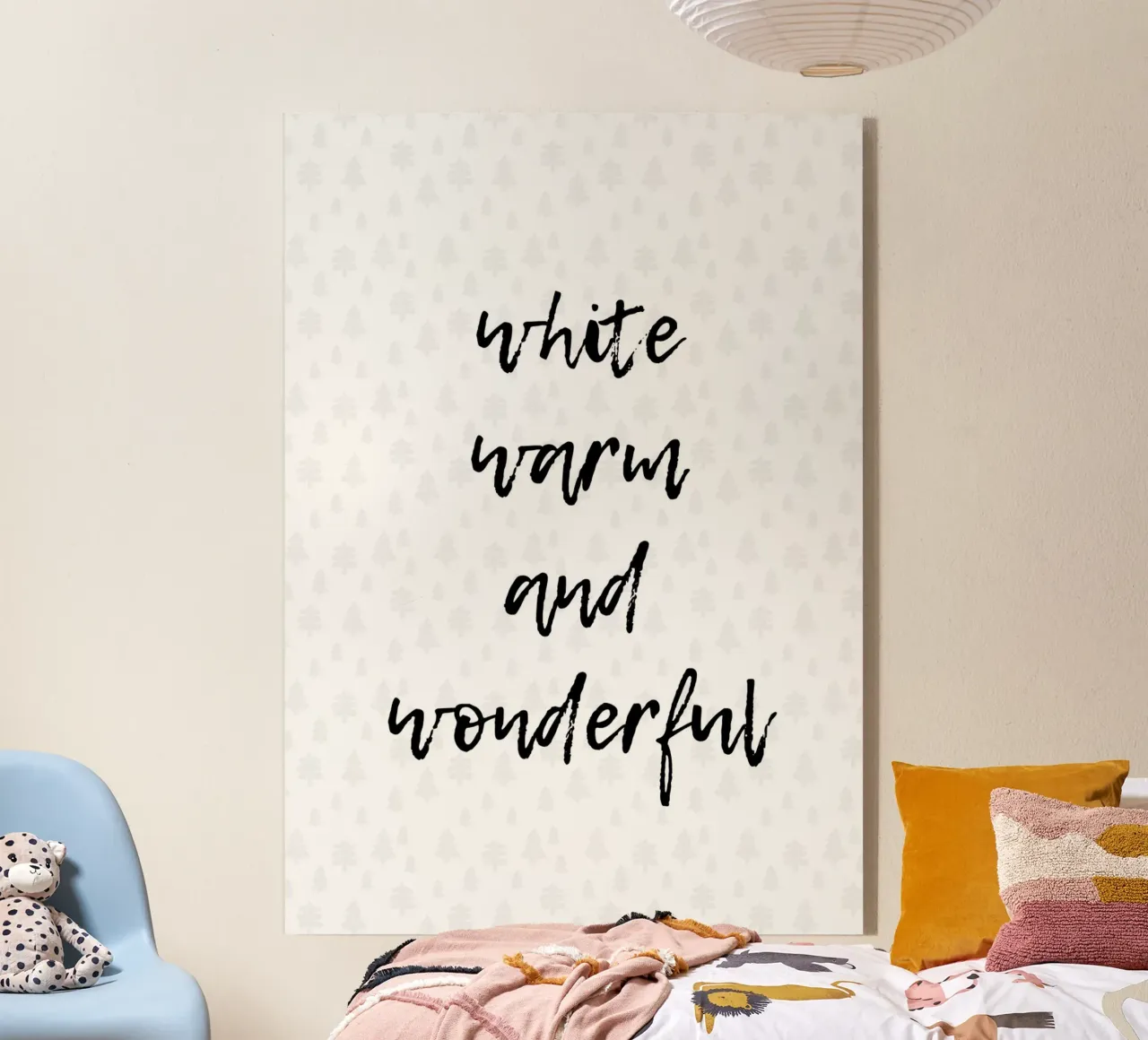 White warm and wonderful plexiglass da HolidaysCandyWalls