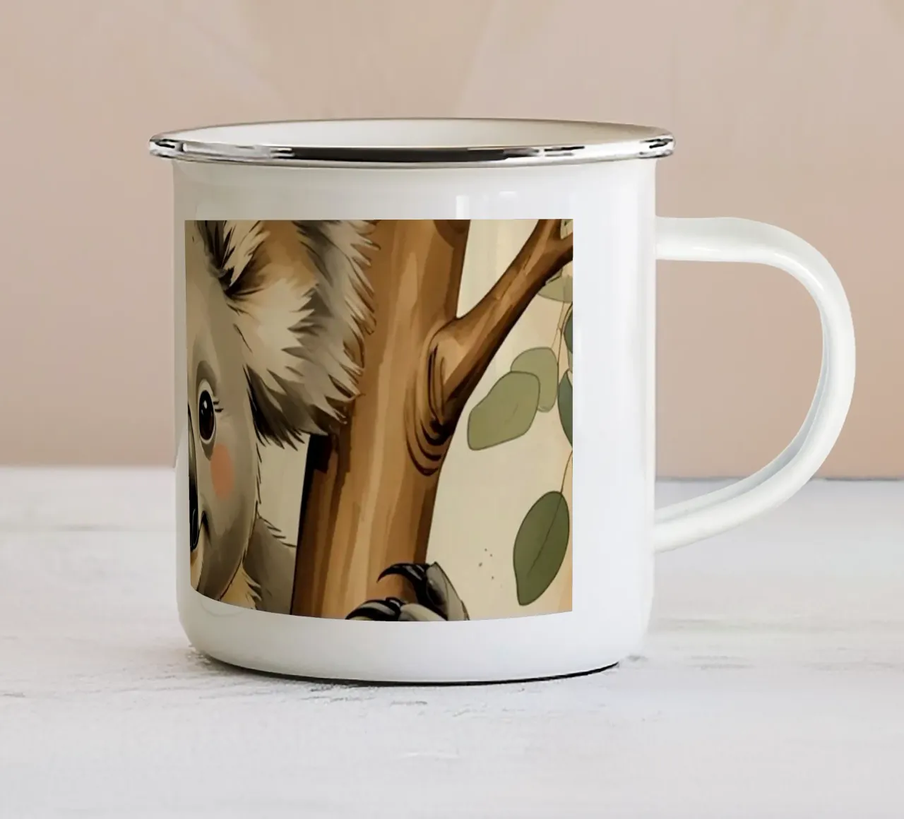Koala aggrappato ad un albero con foglie di eucalipto tazza in smalto da DesignDoodle