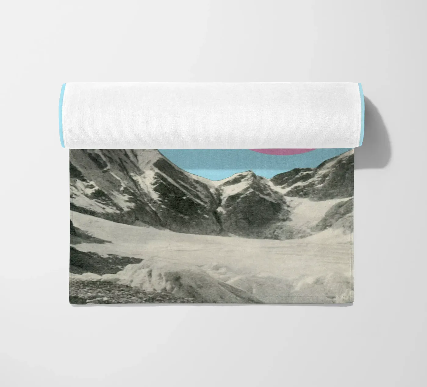 Winterzon strandhanddoek van Cassia Beck Collage