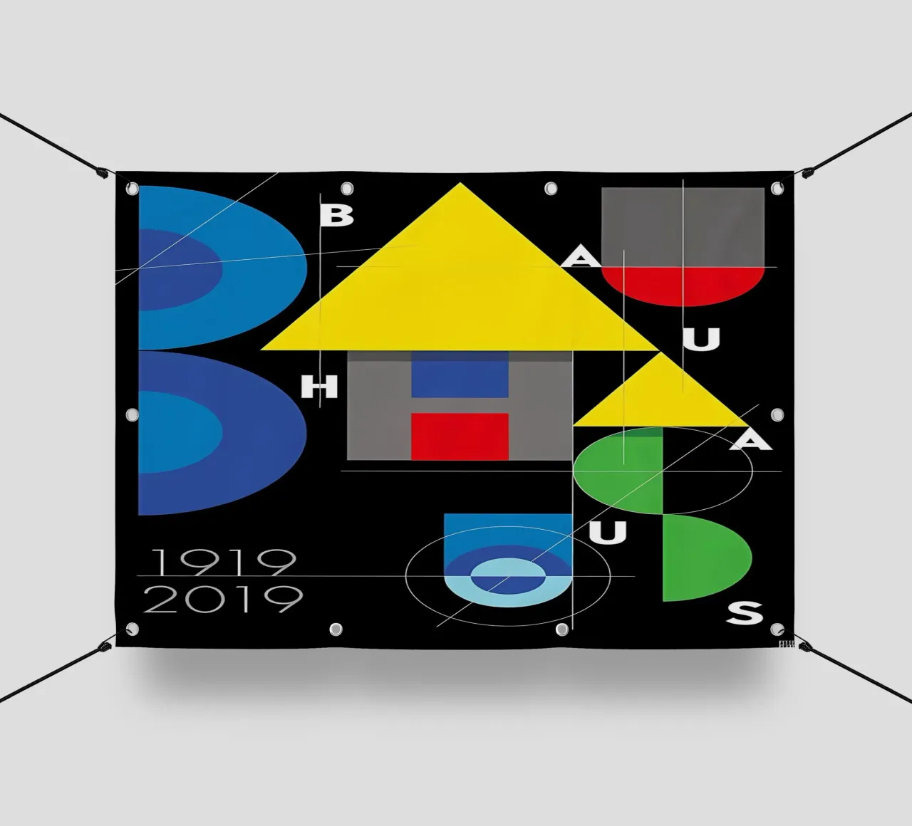 B 1919 - 2019 telo in pvc da Reece Scott