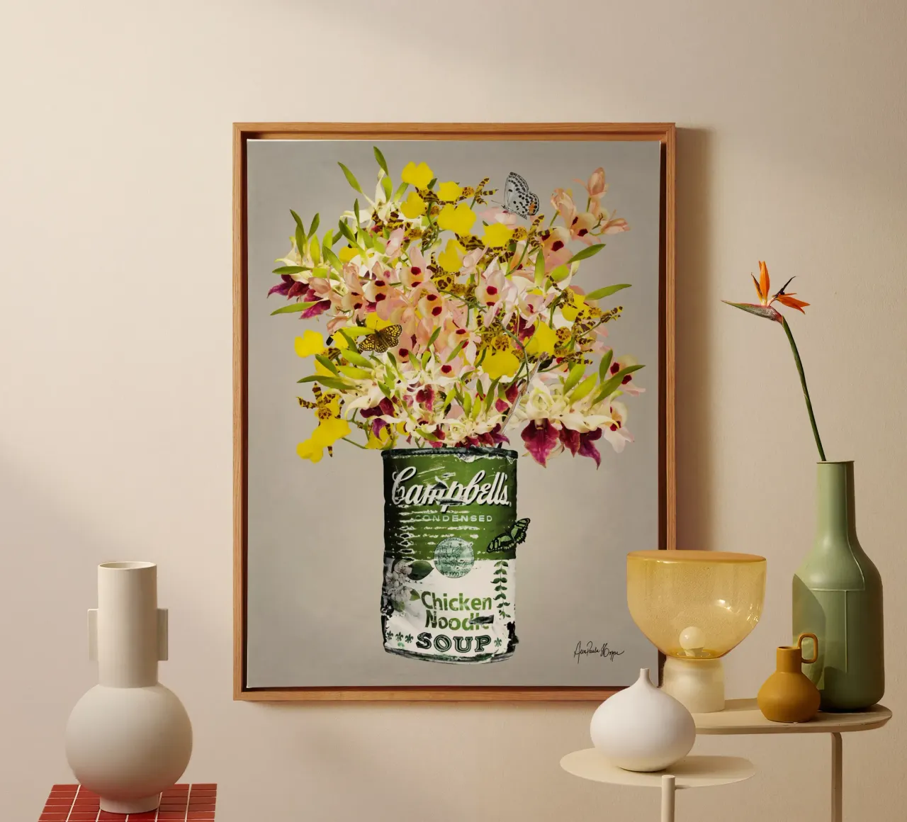 Campbell´s Orchid tela con Cornice a cassetta da Ana Paula Hoppe