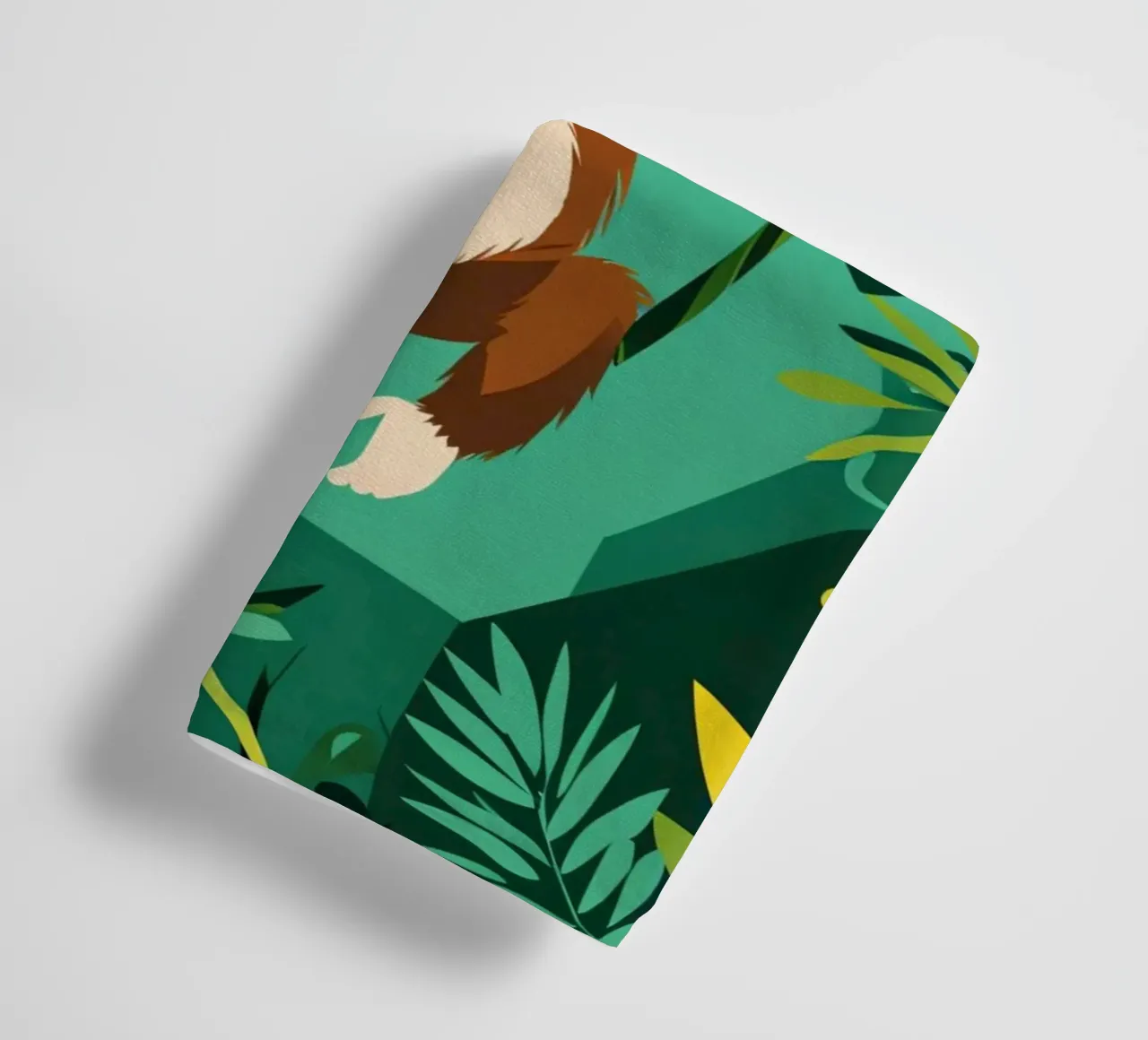 Scimmia felice appesa a una vite con fogliame asciugamano da bagno da DesignDoodle