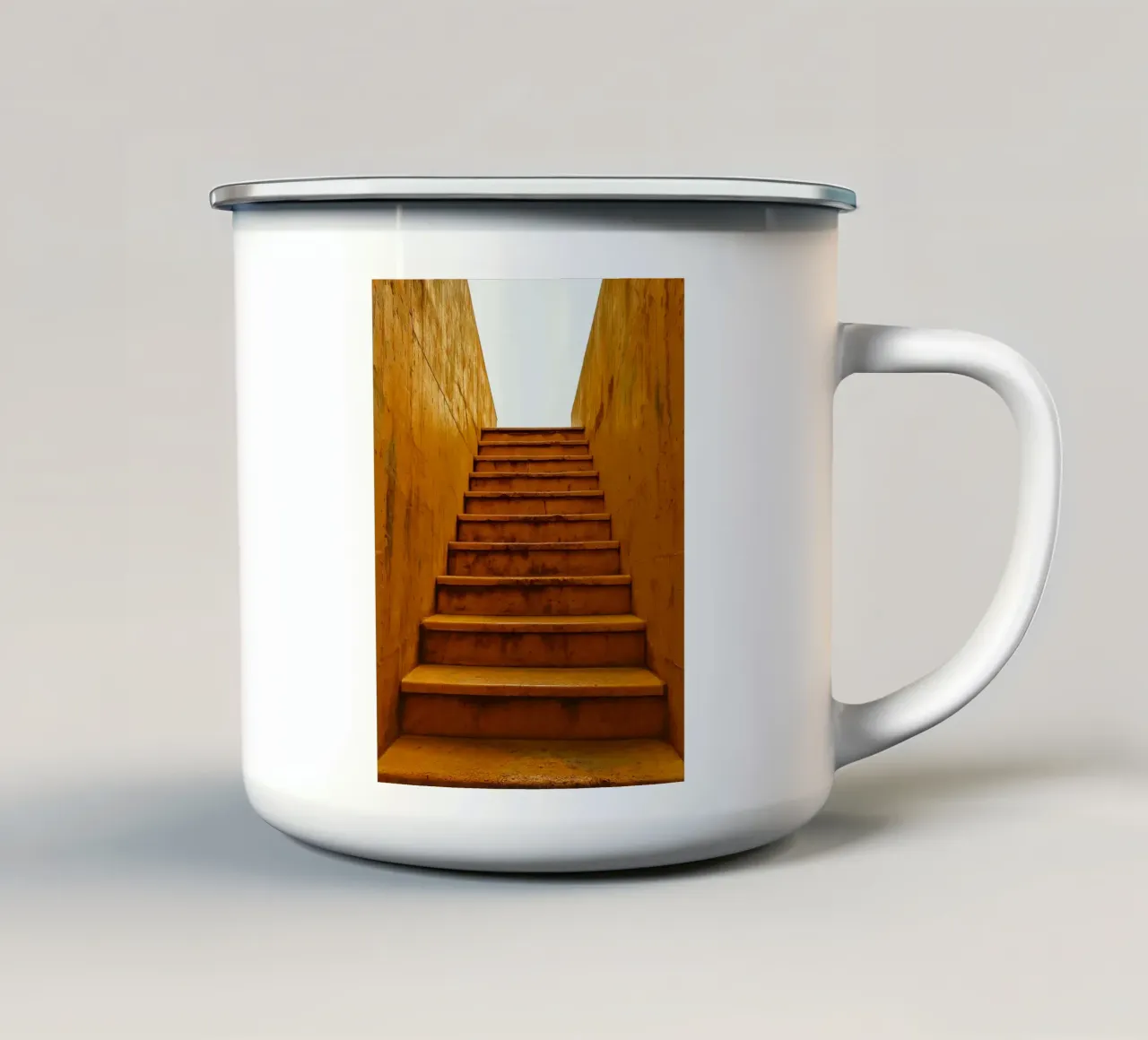 scala vintage spenta tazza in smalto da PASMING