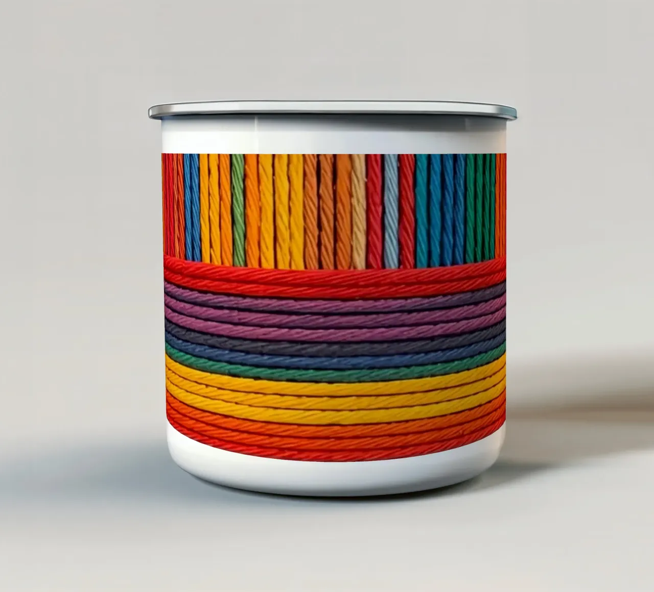 Strisce di corda intrecciate semplici tazza in smalto da DesignDoodle