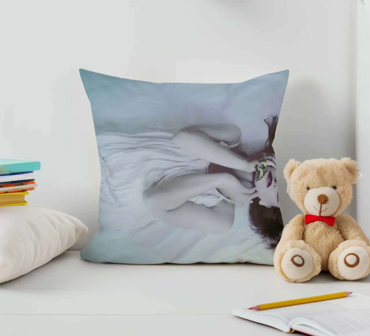 Aether cuscino da George Griefy