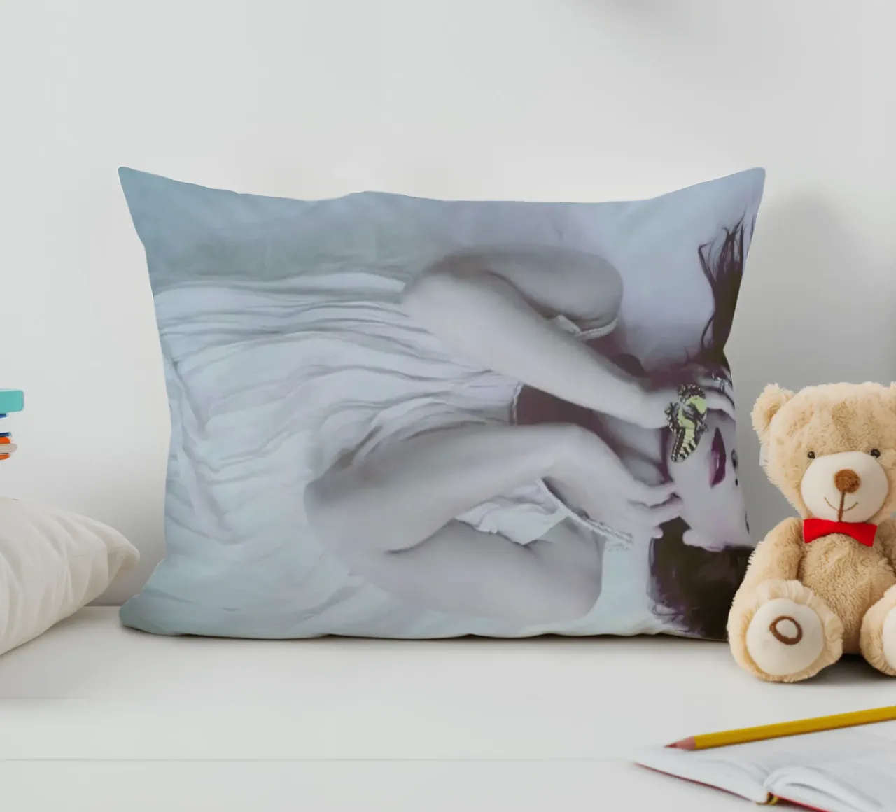 Aether cuscino da George Griefy