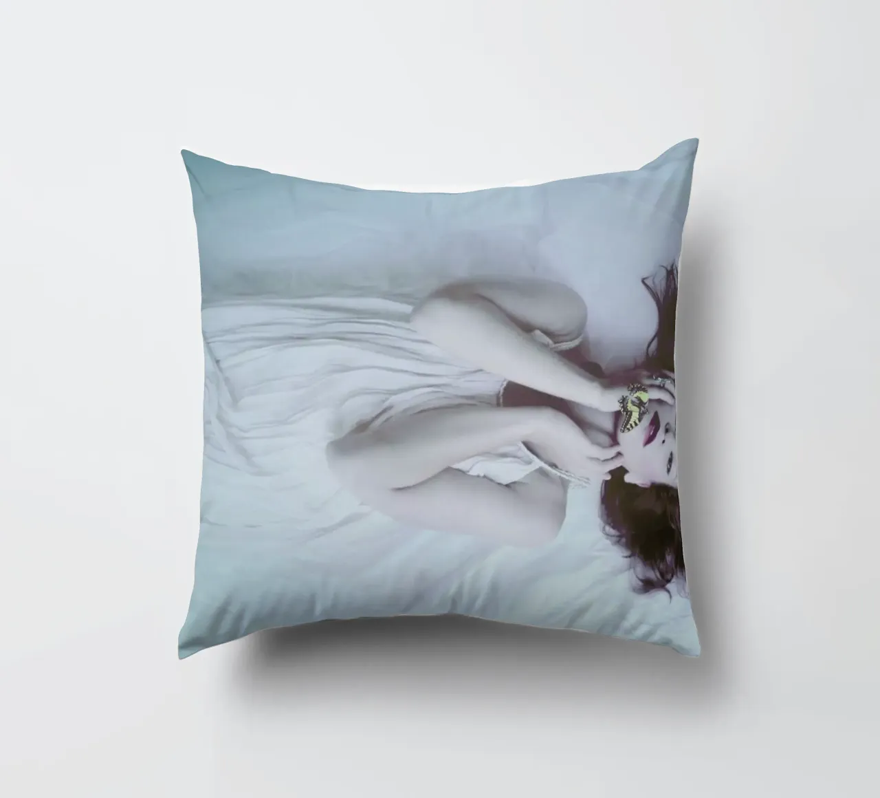 Aether cuscino da George Griefy