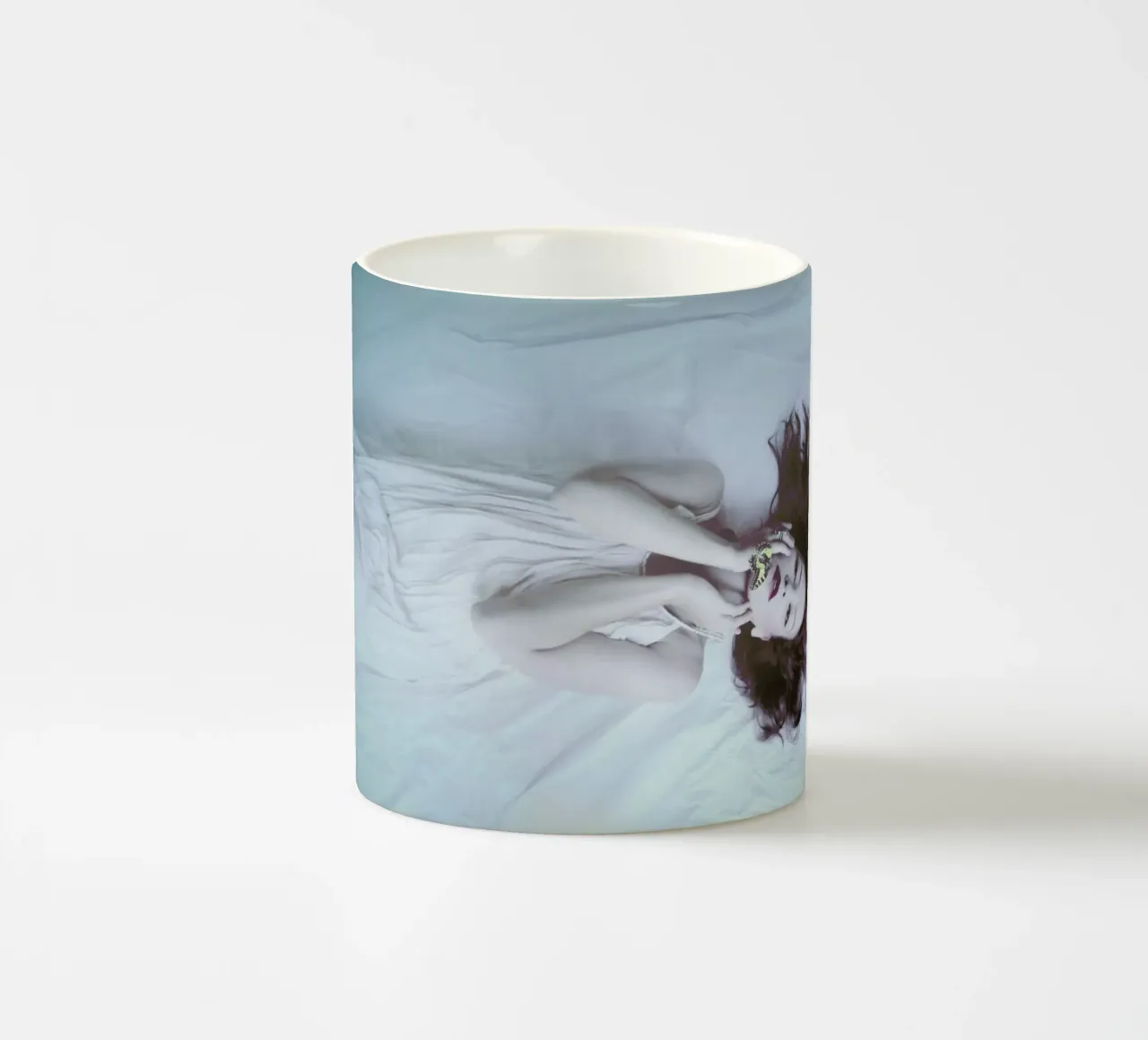 Aether Keramik Tasse von George Griefy
