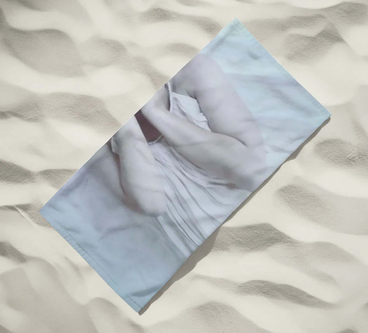 Aether Strandtuch von George Griefy