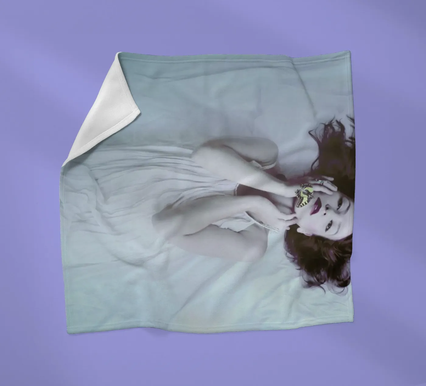 Aether Fleecedecke von George Griefy