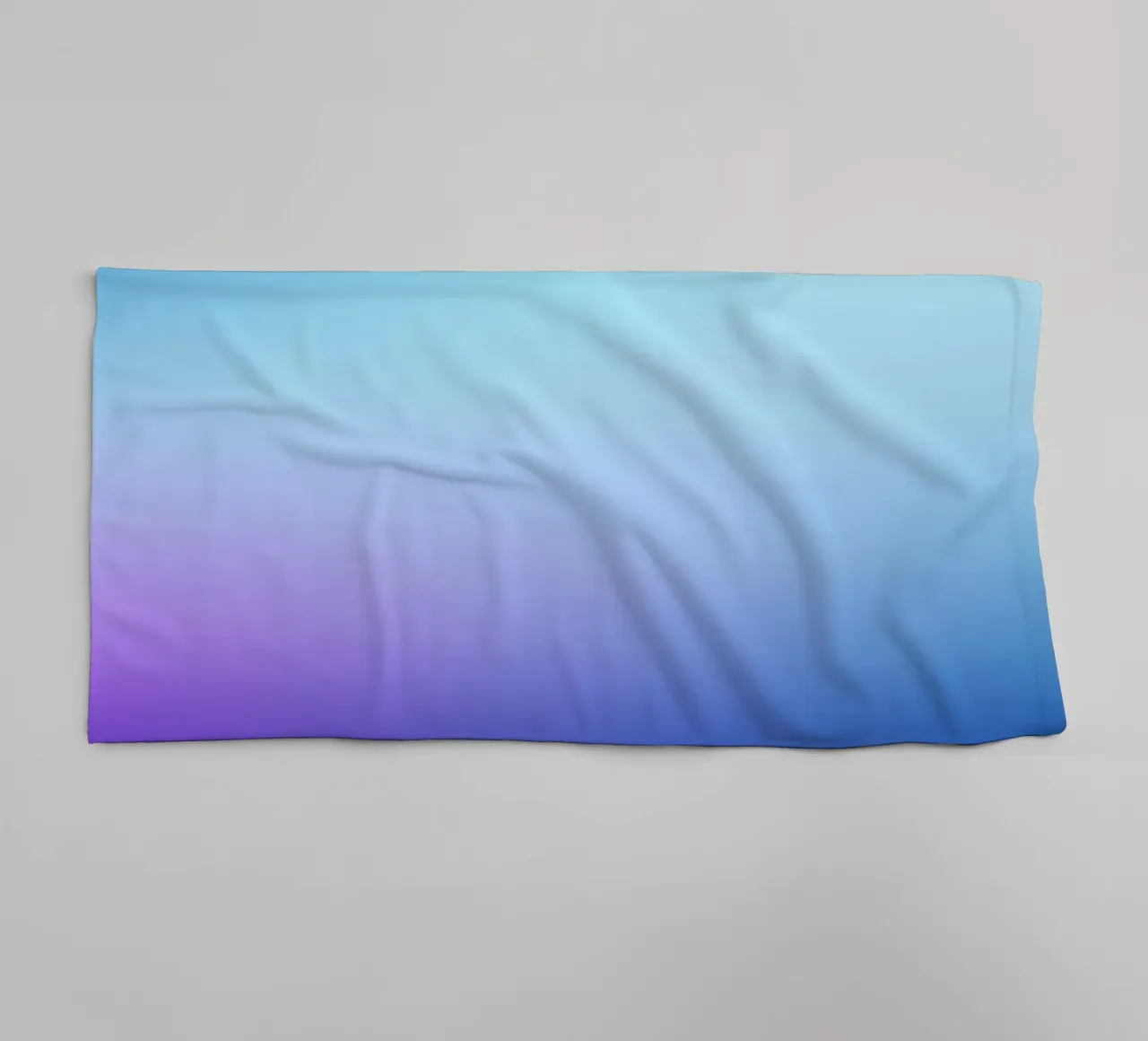 Blauw Violet Kleurverloop Dromerig Minimal Abstract Kleur badhanddoek van Modern Muse