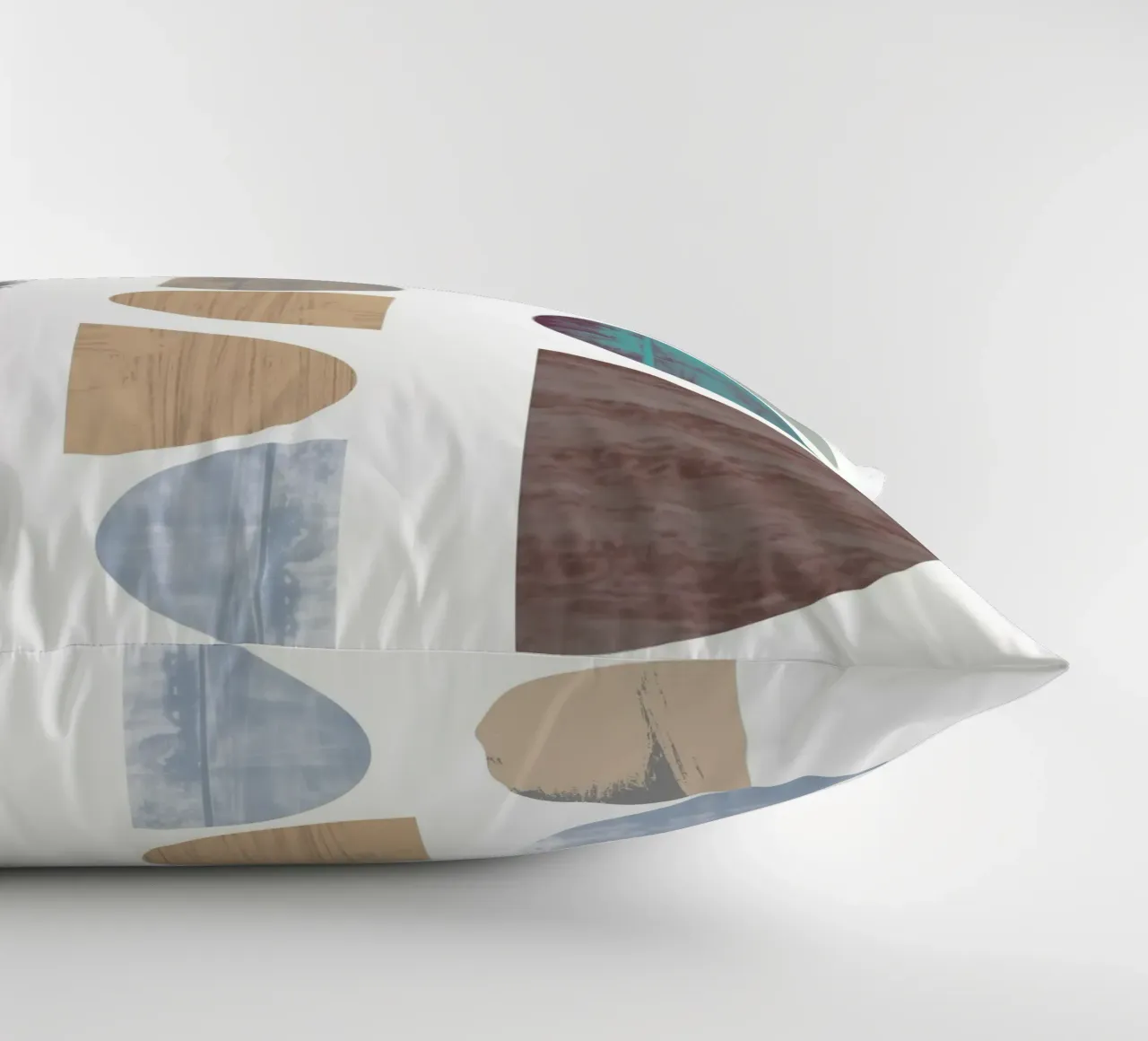 Pebble Stacks cuscino da Catherine Aguilar