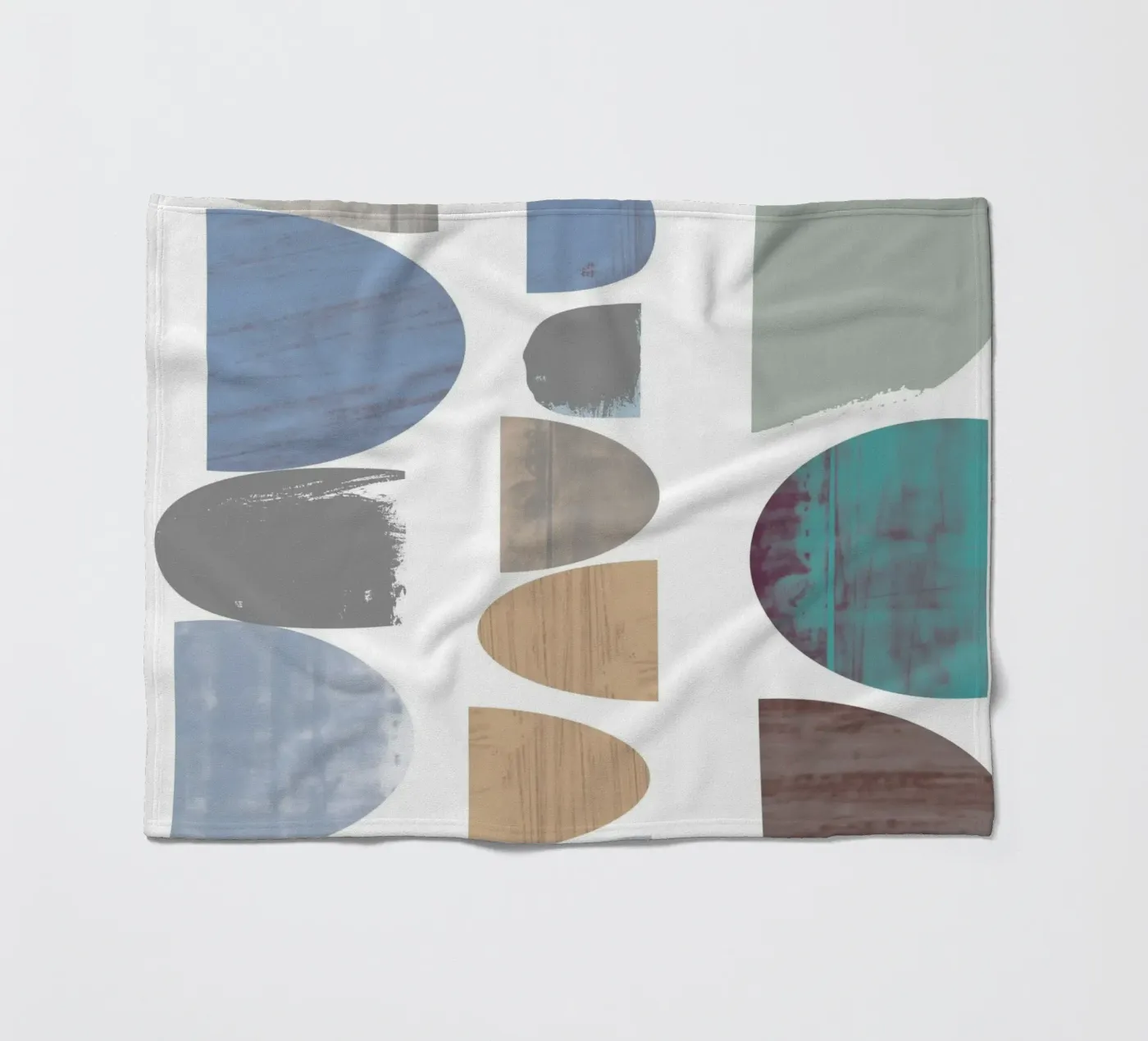 Pebble Stacks Fleecedecke von Catherine Aguilar