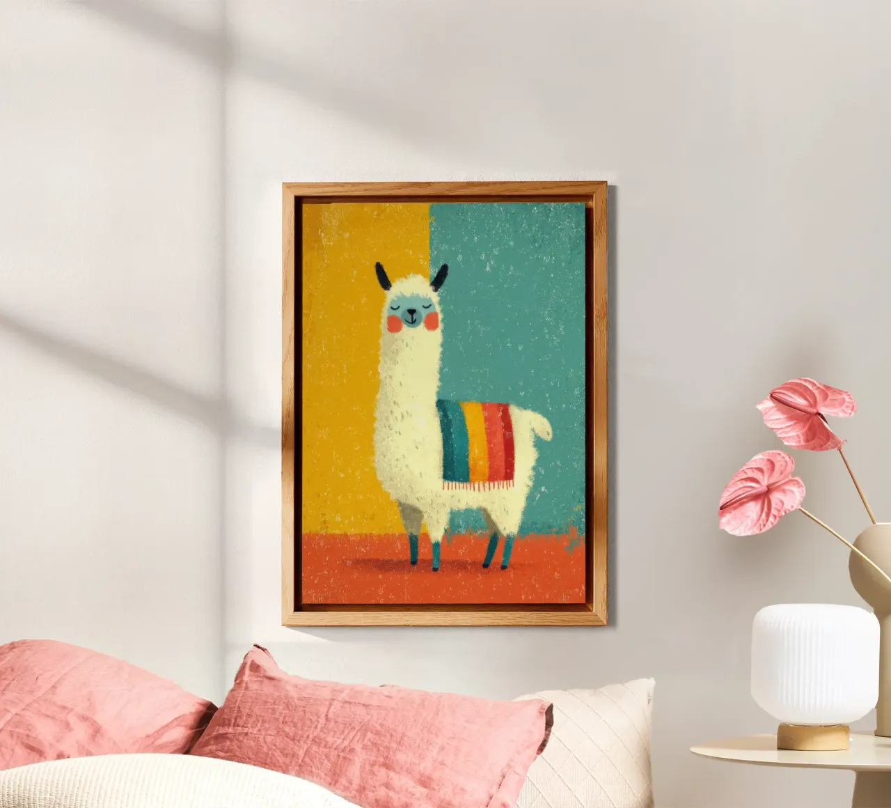 Un lama sorridente con sciarpa a righe colorate alluminio dibond da Atelier Ballon