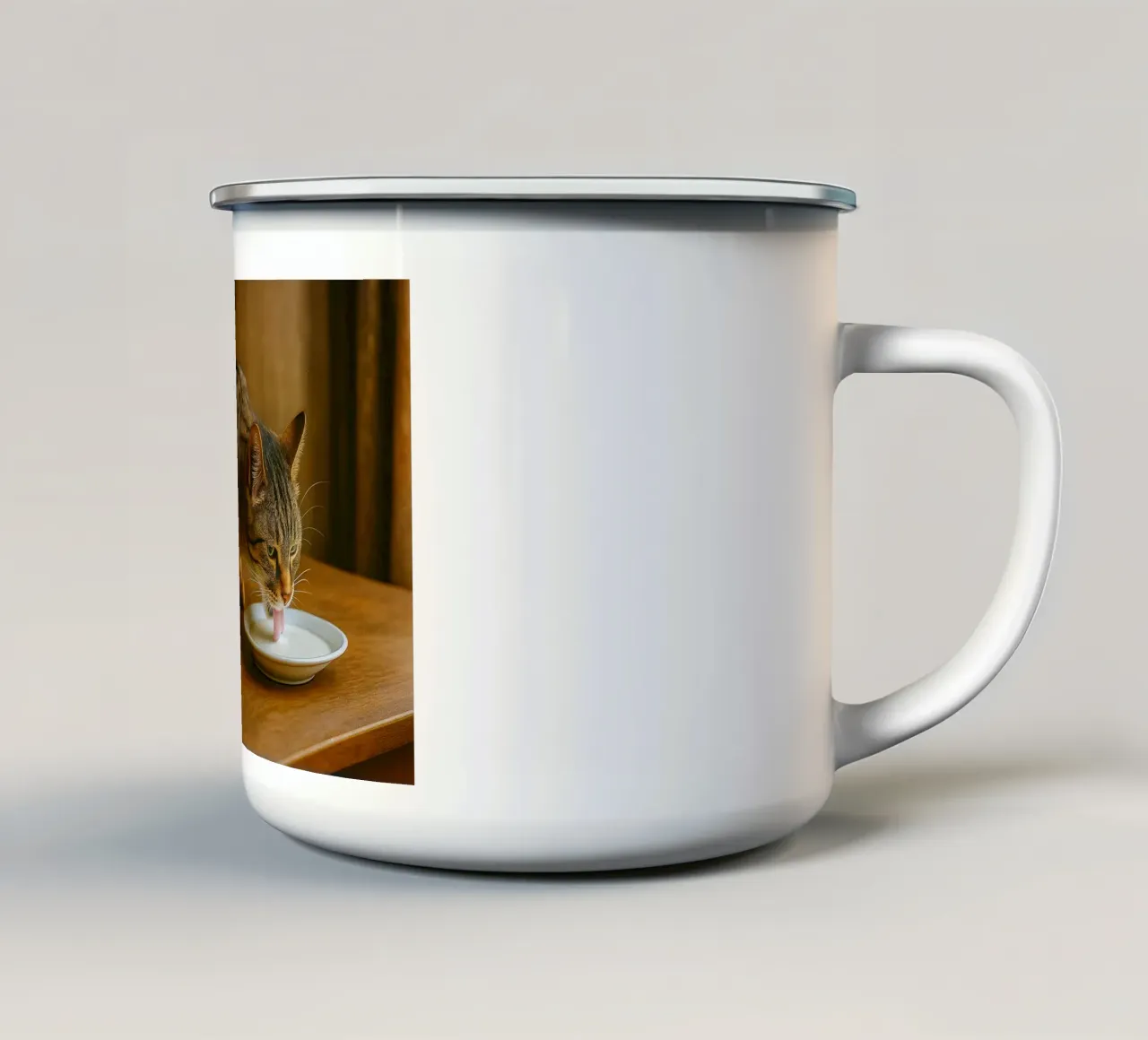 gatto beve latte tazza in smalto da tamarind