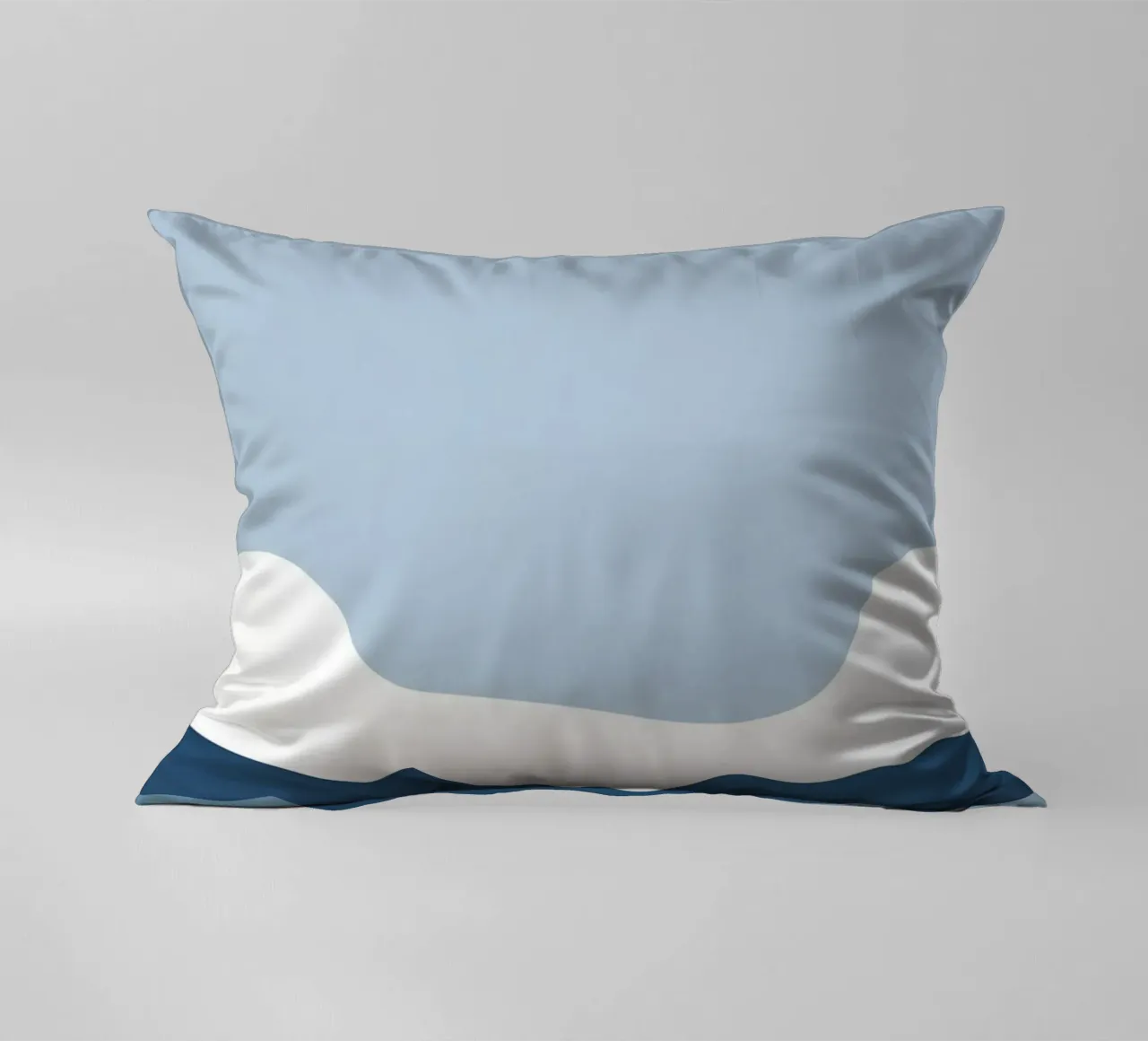 Semplice linea orizzontale che divide la composizione cuscino da LIFESTYLE OBJECTS