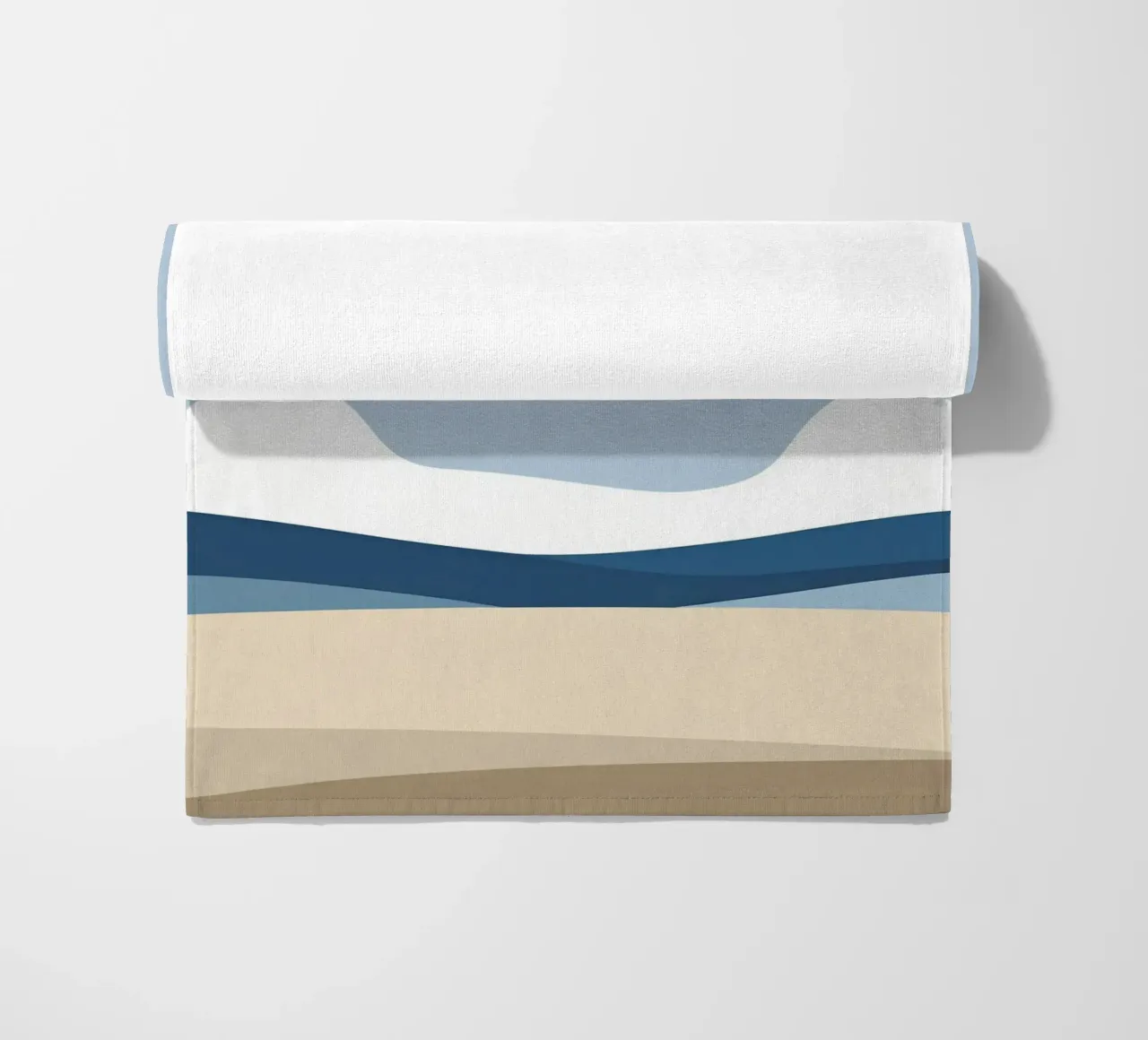 Semplice linea orizzontale che divide la composizione telo mare da LIFESTYLE OBJECTS