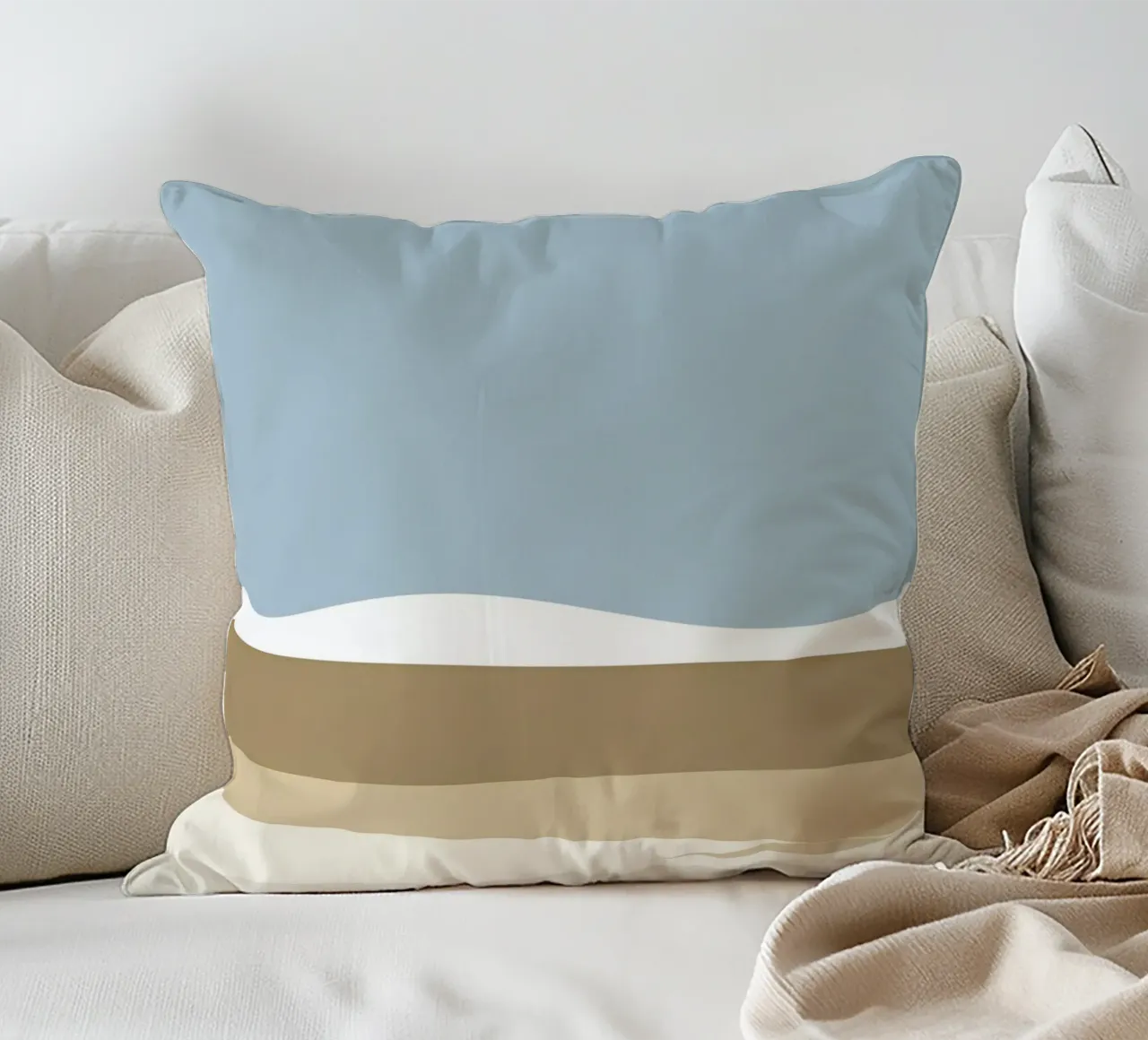 Semplice linea orizzontale che divide la composizione cuscino da LIFESTYLE OBJECTS