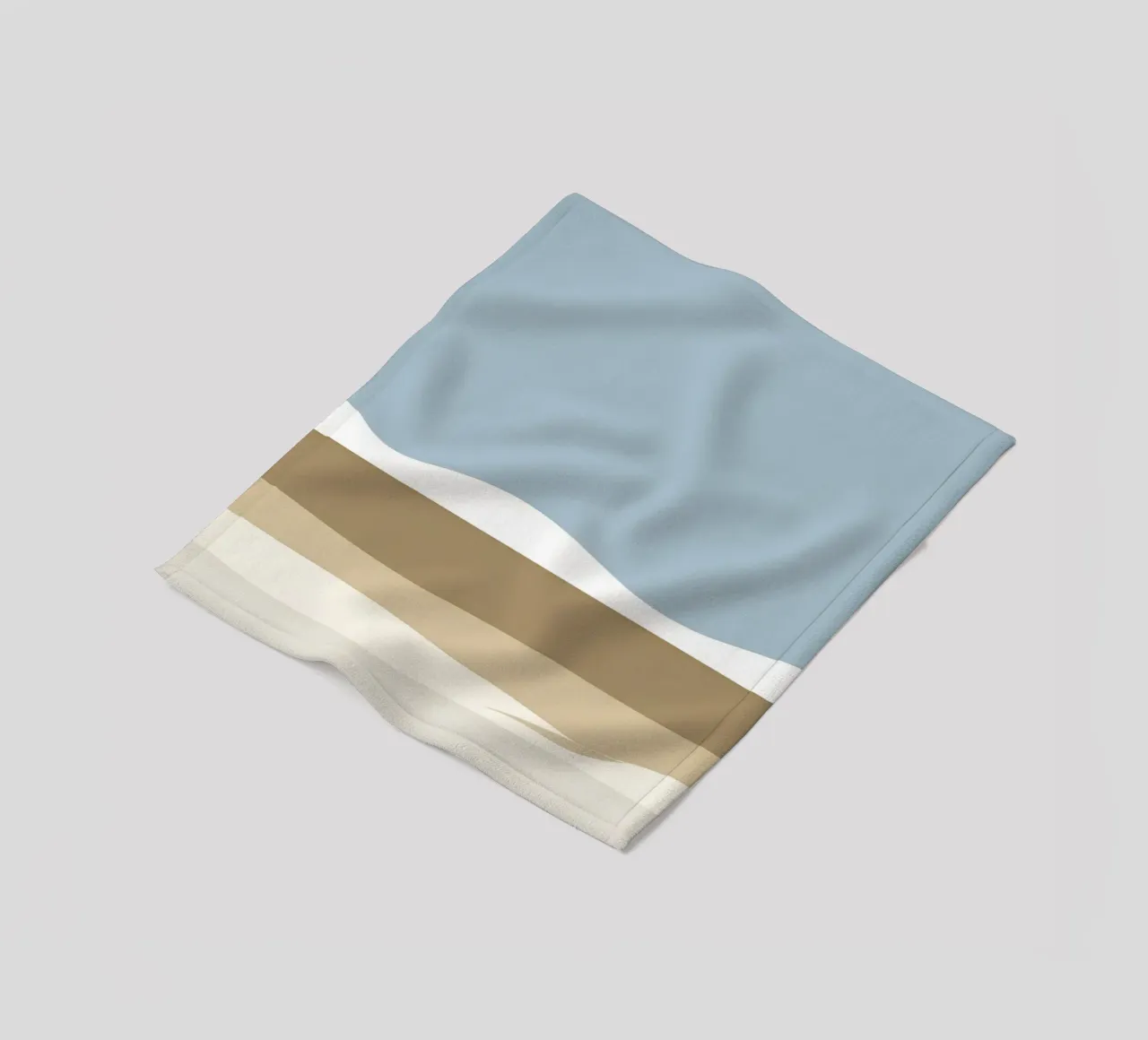 Semplice linea orizzontale che divide la composizione coperta in pile da LIFESTYLE OBJECTS