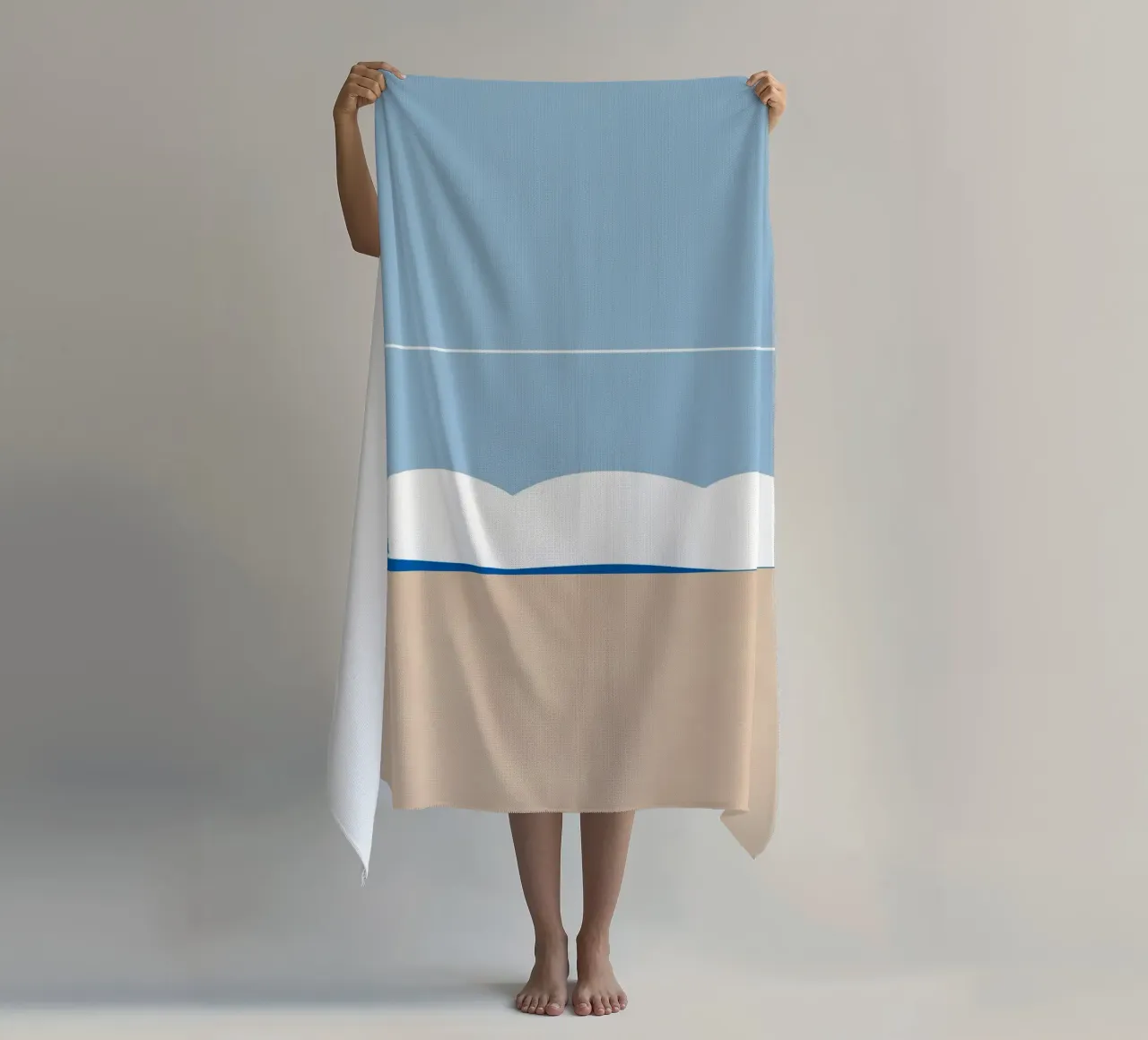 Semplice linea orizzontale che divide la composizione telo mare da LIFESTYLE OBJECTS