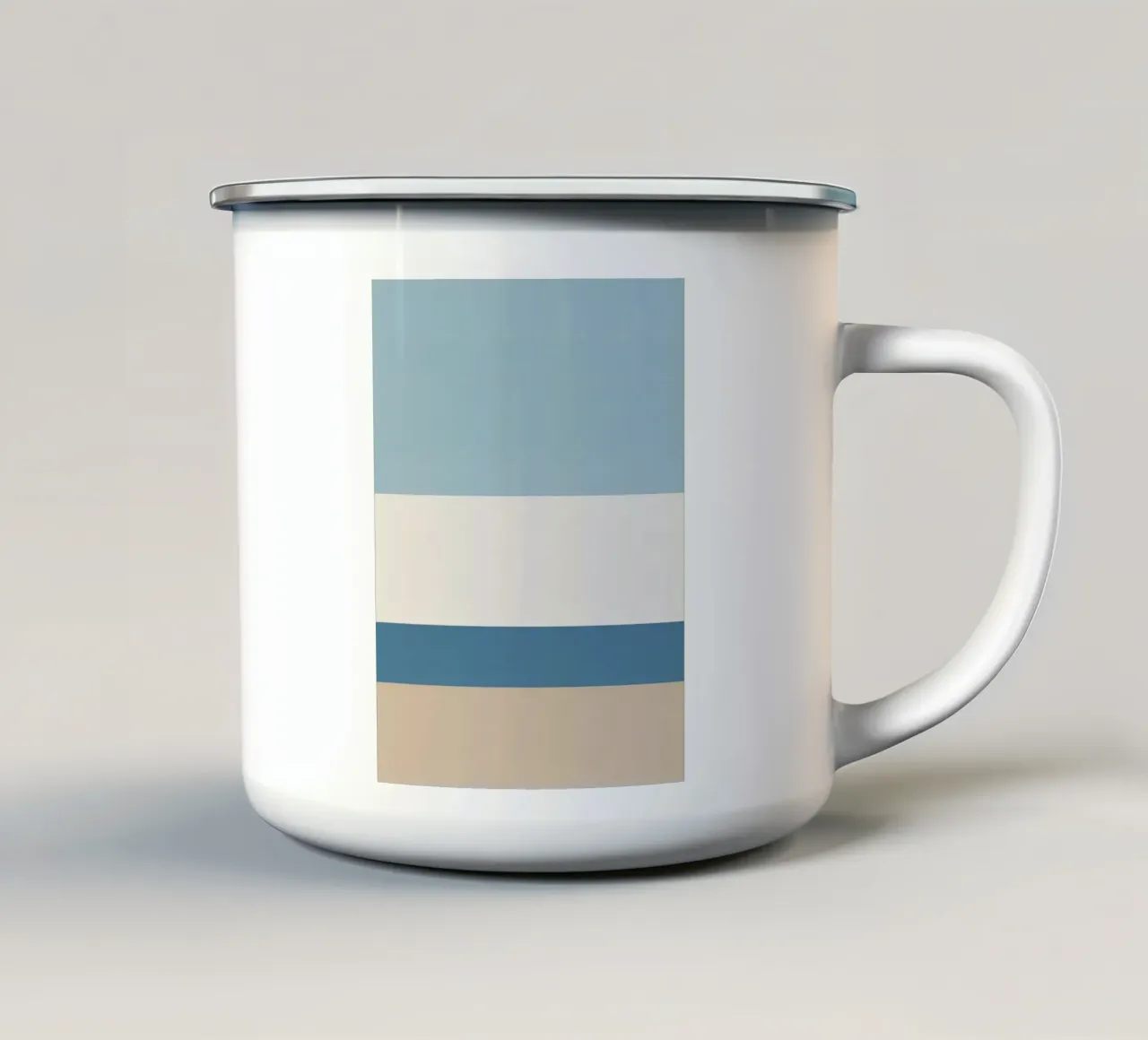 Semplice linea orizzontale che divide la composizione tazza in smalto da LIFESTYLE OBJECTS