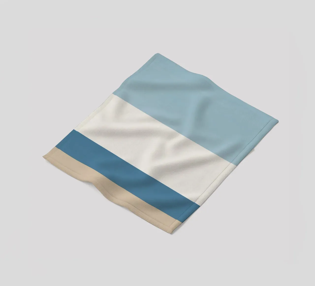 Semplice linea orizzontale che divide la composizione coperta in pile da LIFESTYLE OBJECTS