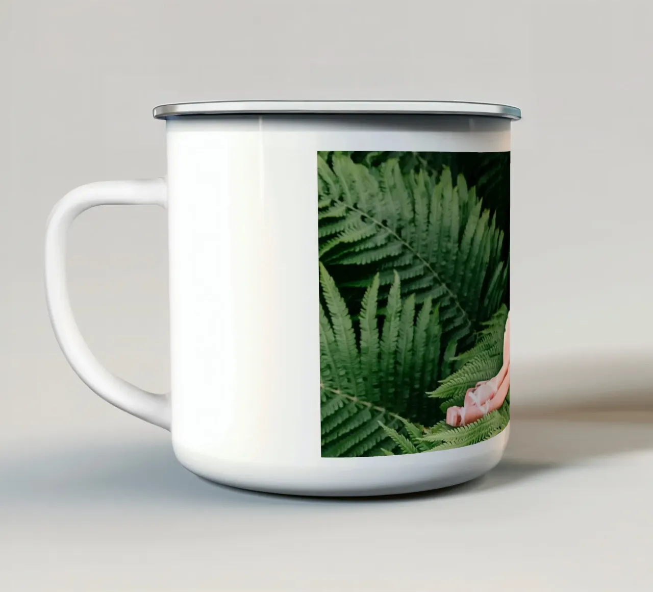 Marilyn Loves Nature #1 tazza in smalto da DesmondBates