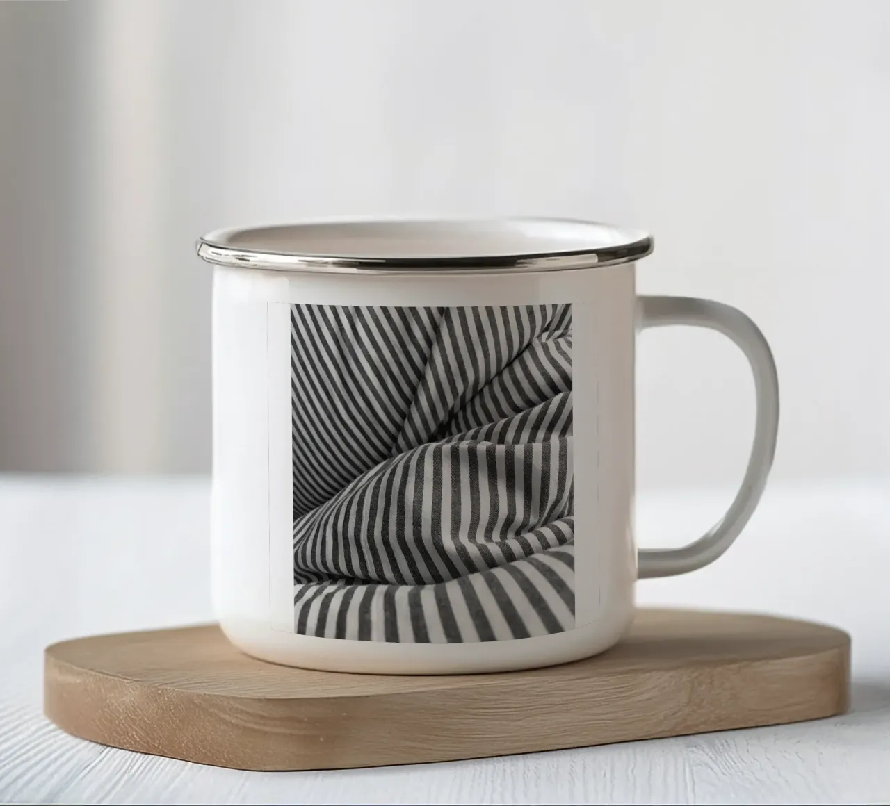 Piumino Jörg Vollstedt tazza in smalto da joergvollstedt