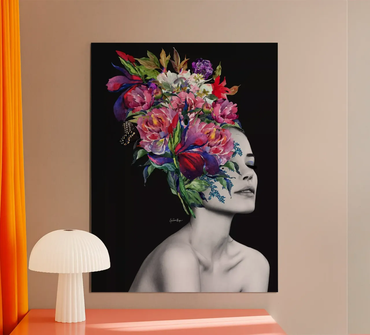 Galliano poster con telaio in plastica da Ana Paula Hoppe