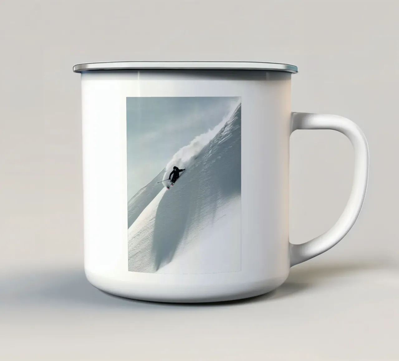 Coming Down From the Mountain tazza in smalto da LucasWest