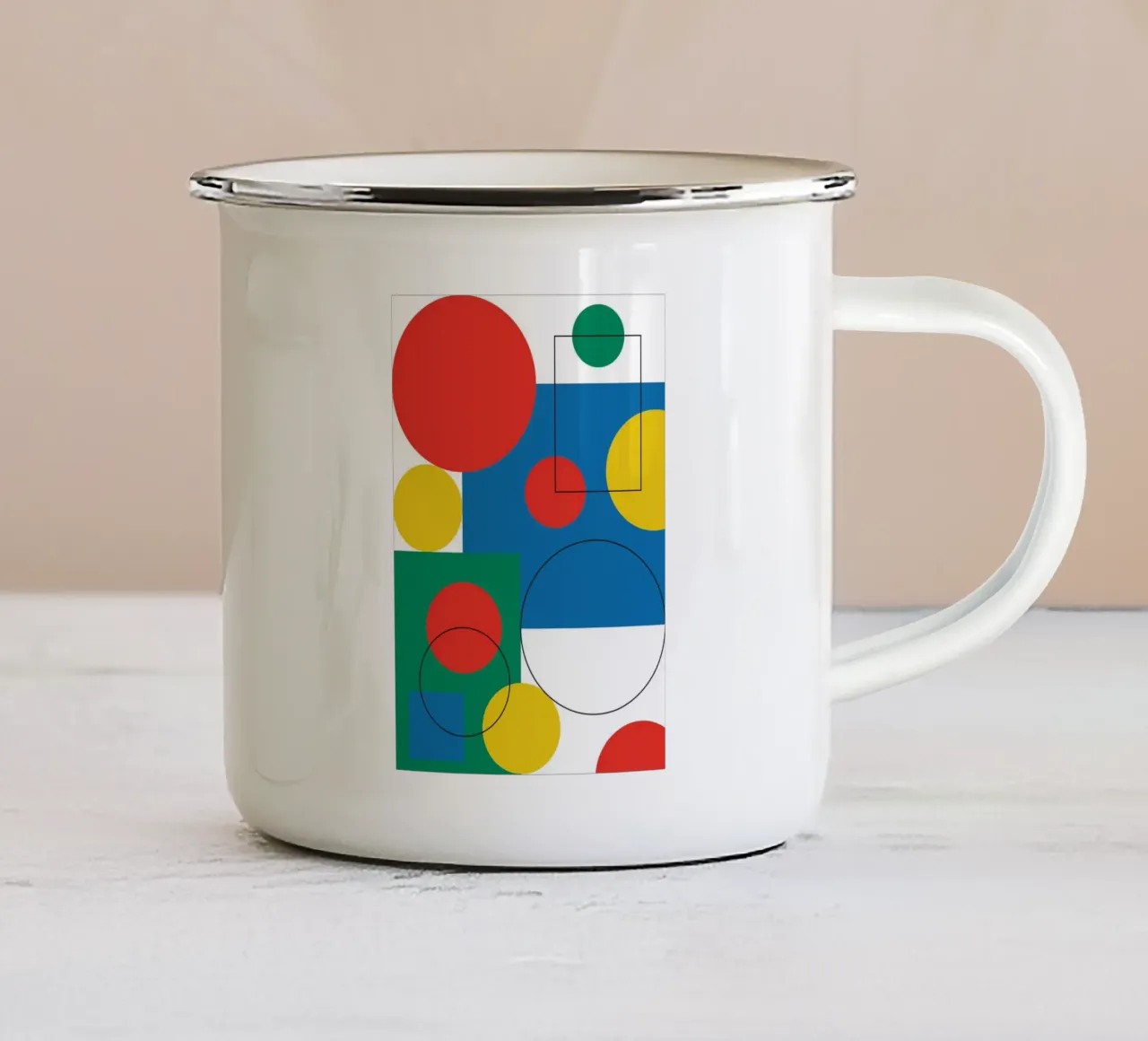 Linea geometrica Bauhaus in grassetto tazza in smalto da Studio Fun Boy