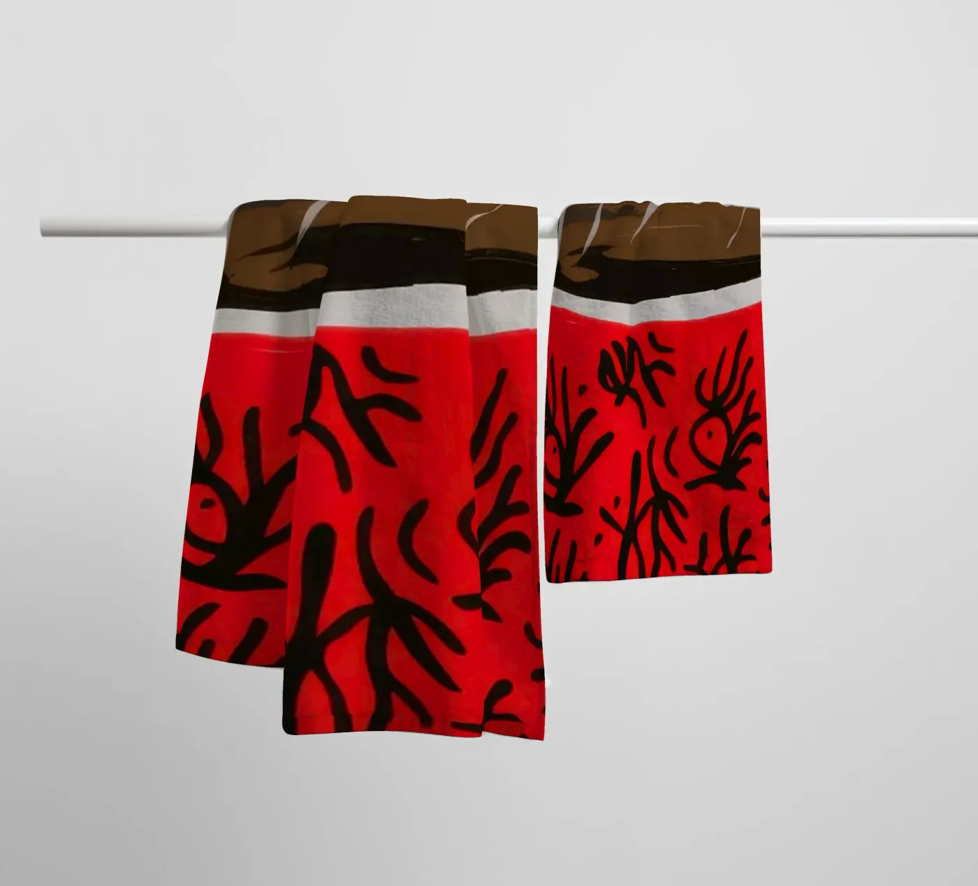 Red Patterned Mug badhanddoek van Sun Riser