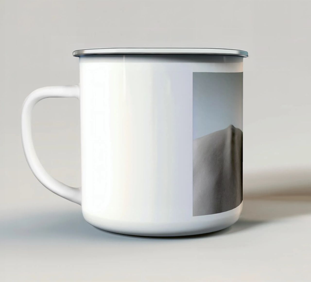 Spine tazza in smalto da George Griefy